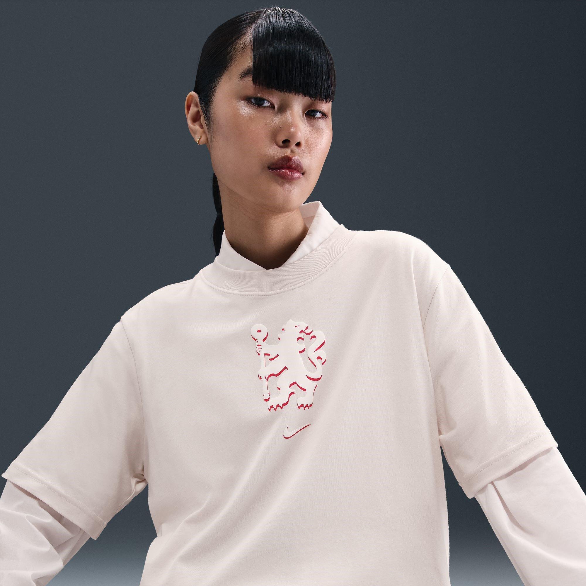 Negro - Nike - Chelsea Lion T-Shirt Womens - 10