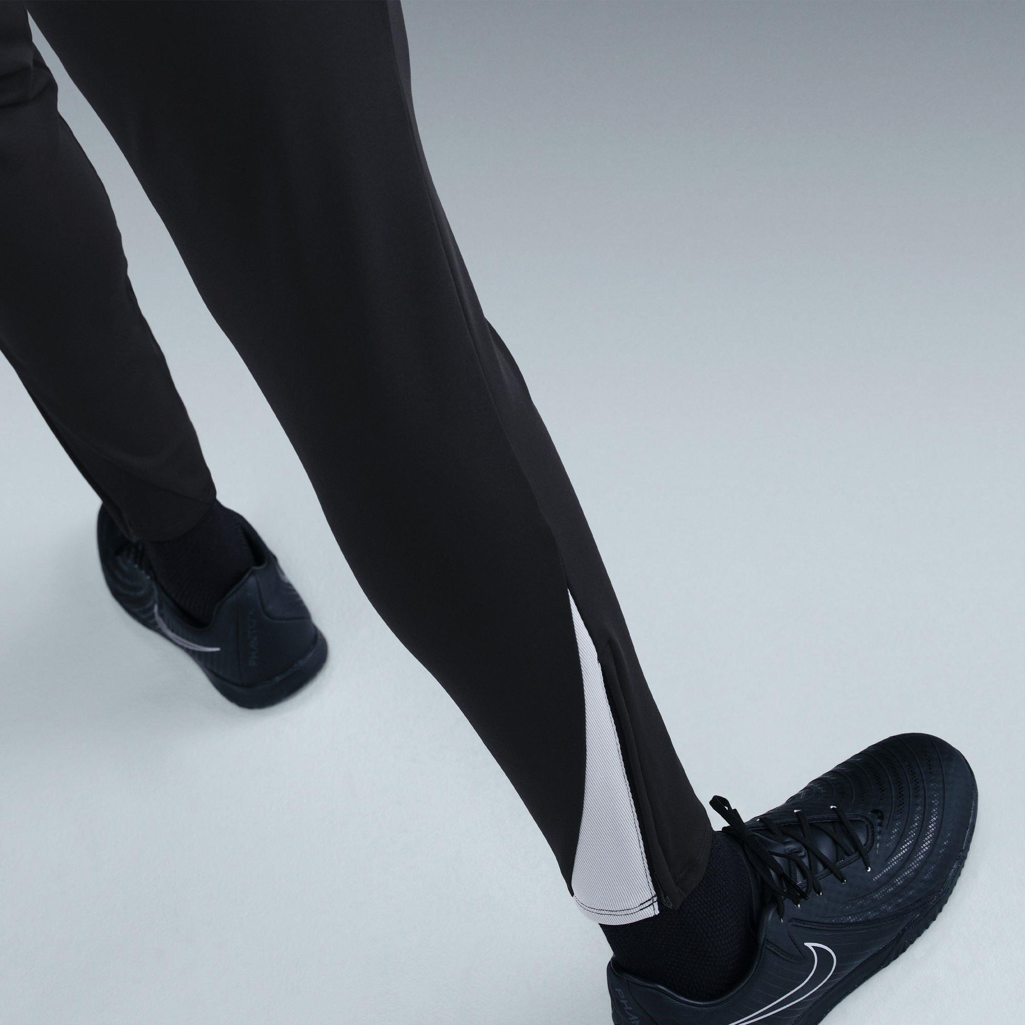 Black/Silver - Nike - Chelsea Strike Tracksuit Bottom Womens - 12