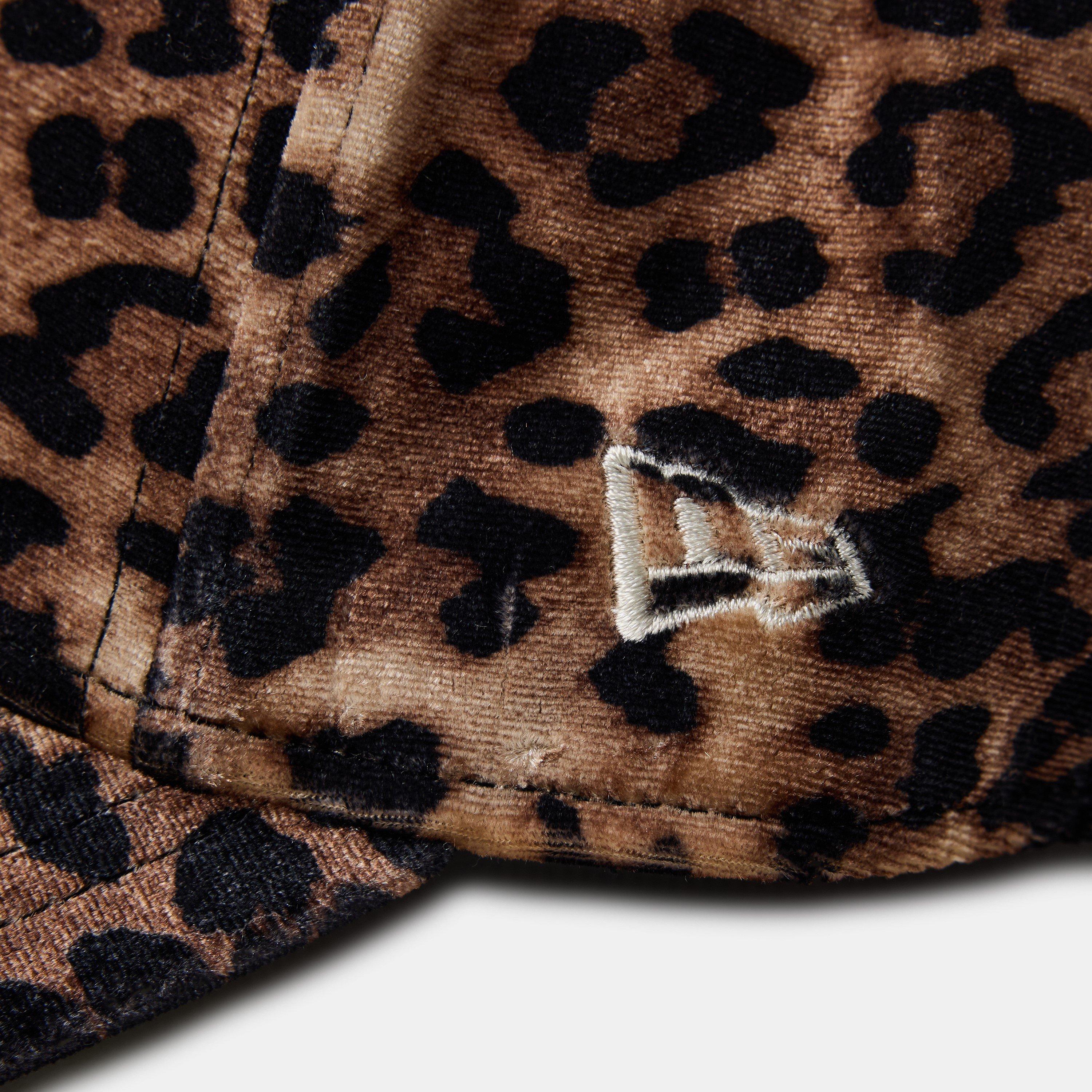 NY Leopard - New Era - Women's New York Yankees Velour Baseball Cap - 4