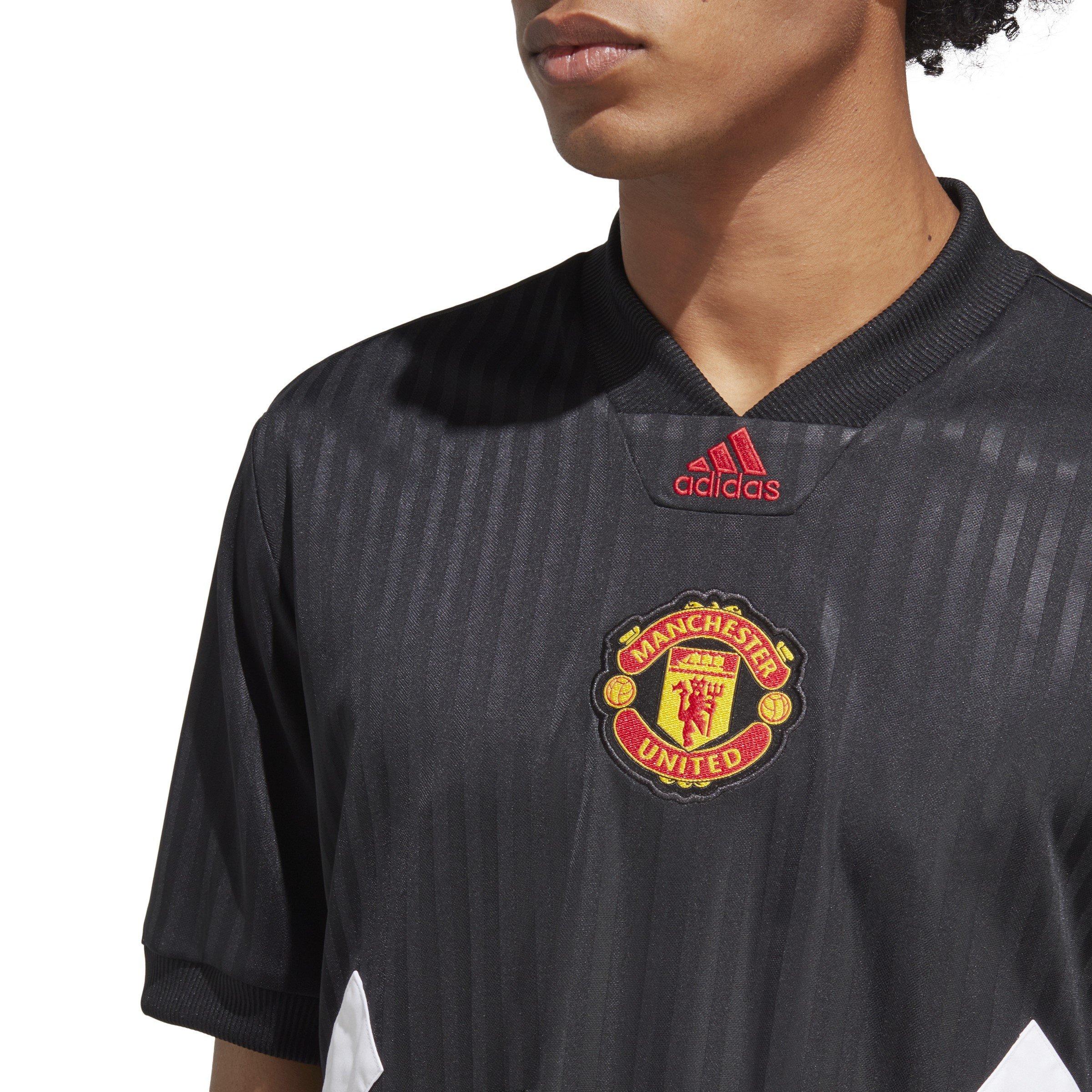 Manchester united uniform 2019 deals