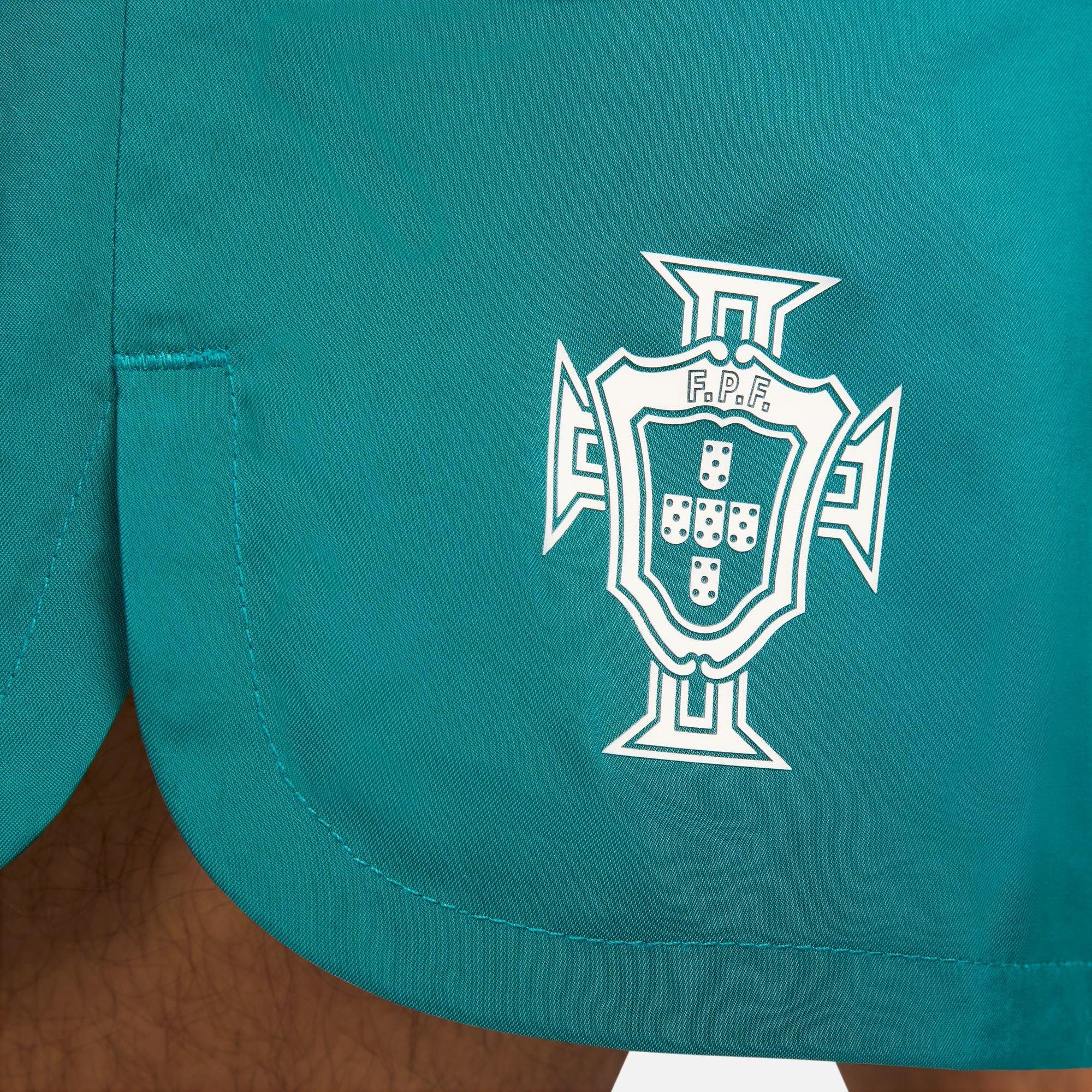 Zelena - Nike - Portugal Sport Essential Flow Shorts 2024 Adults - 6