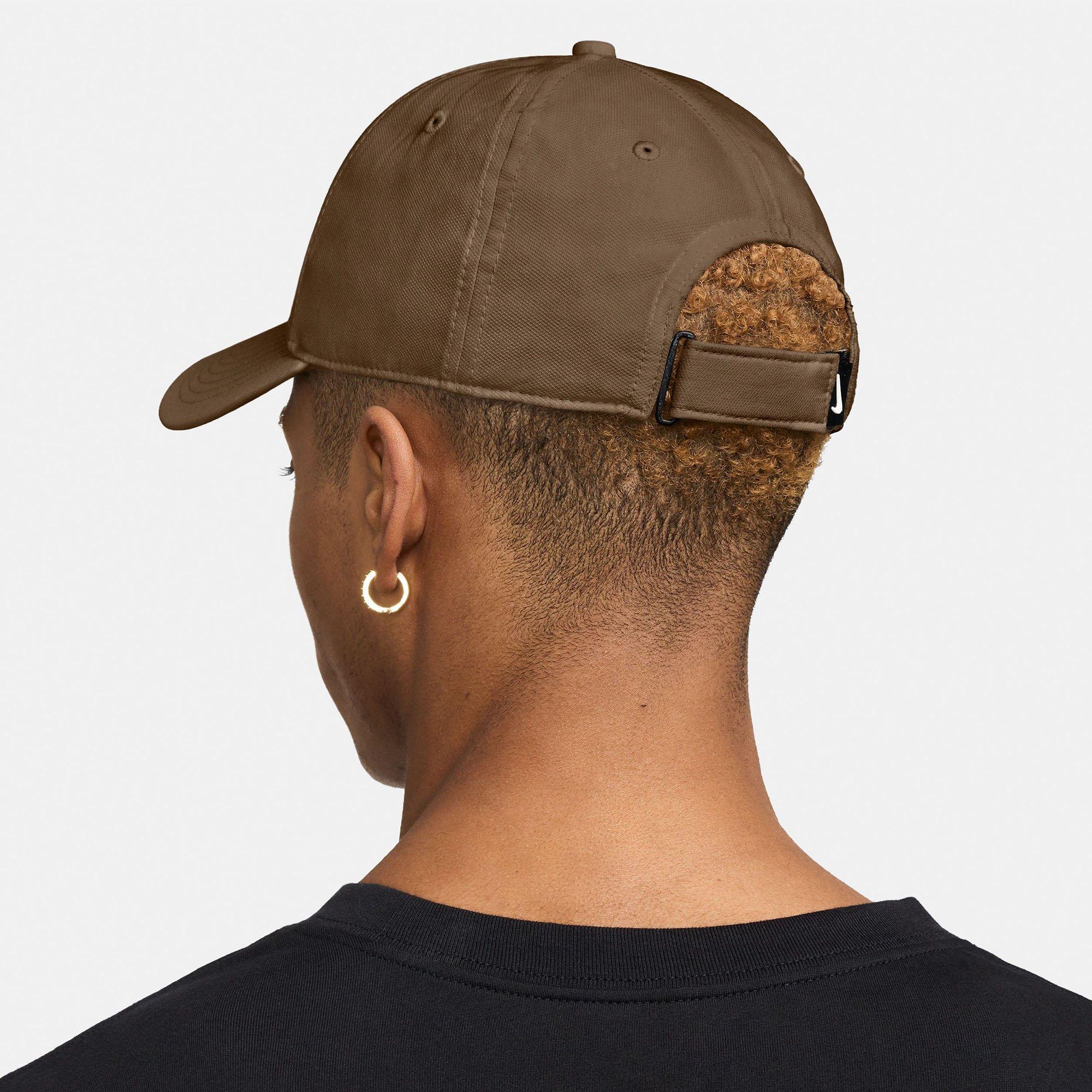Mwood Brown/Wht - Nike - Nike Df Club CB Cap Ld10 - 2
