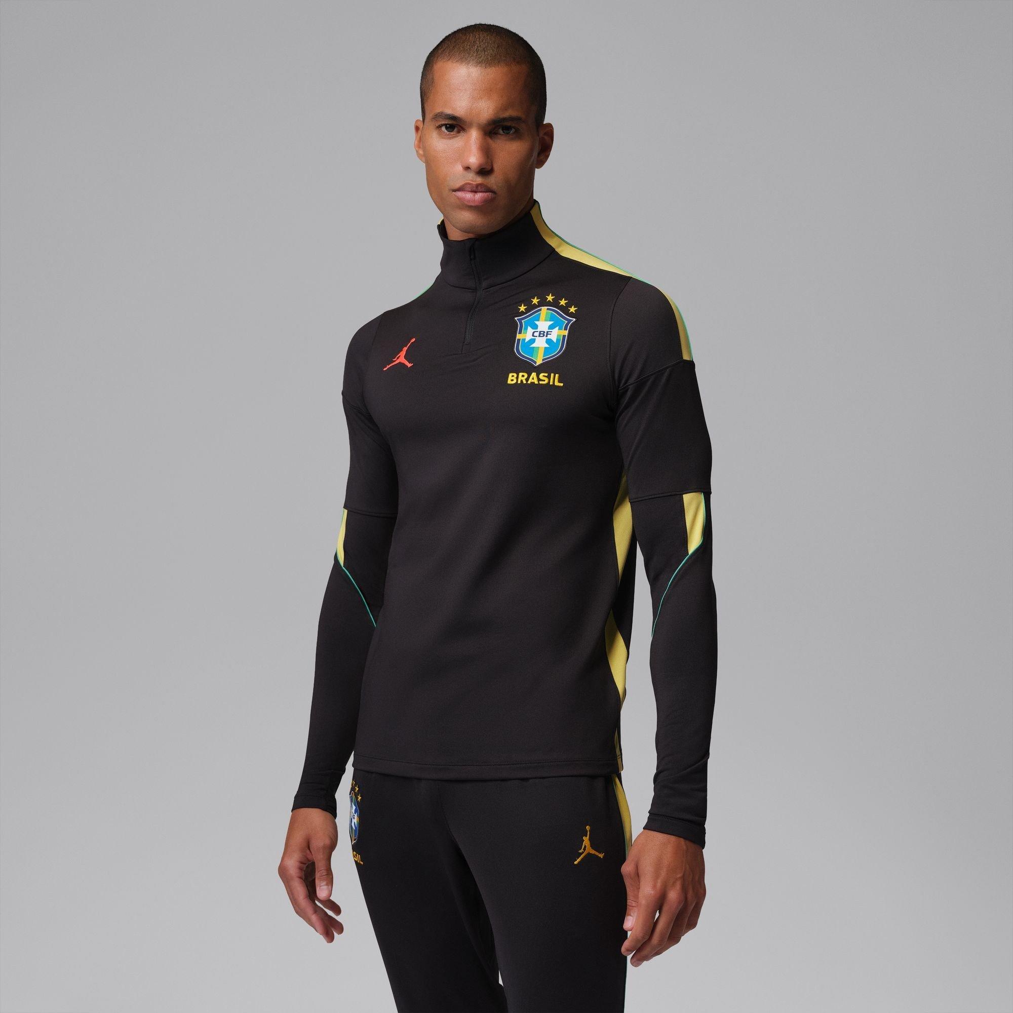 Nike Men's Brazil Training Top World Cup ™ 2026 - Black/Yellow - S