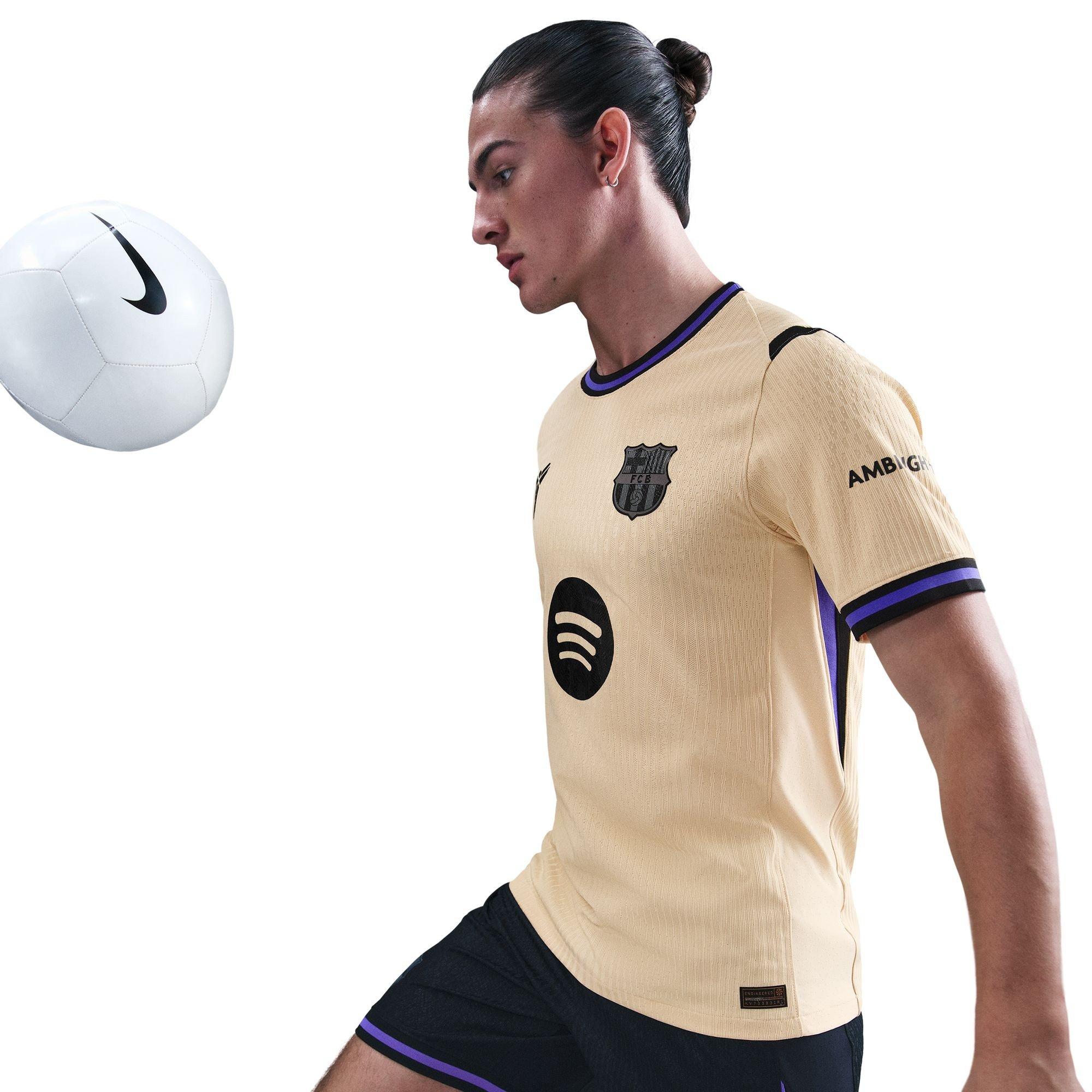 Team Gold/Tea - Nike - Nike Fcb M Nk Dfadv Sn99 - 9