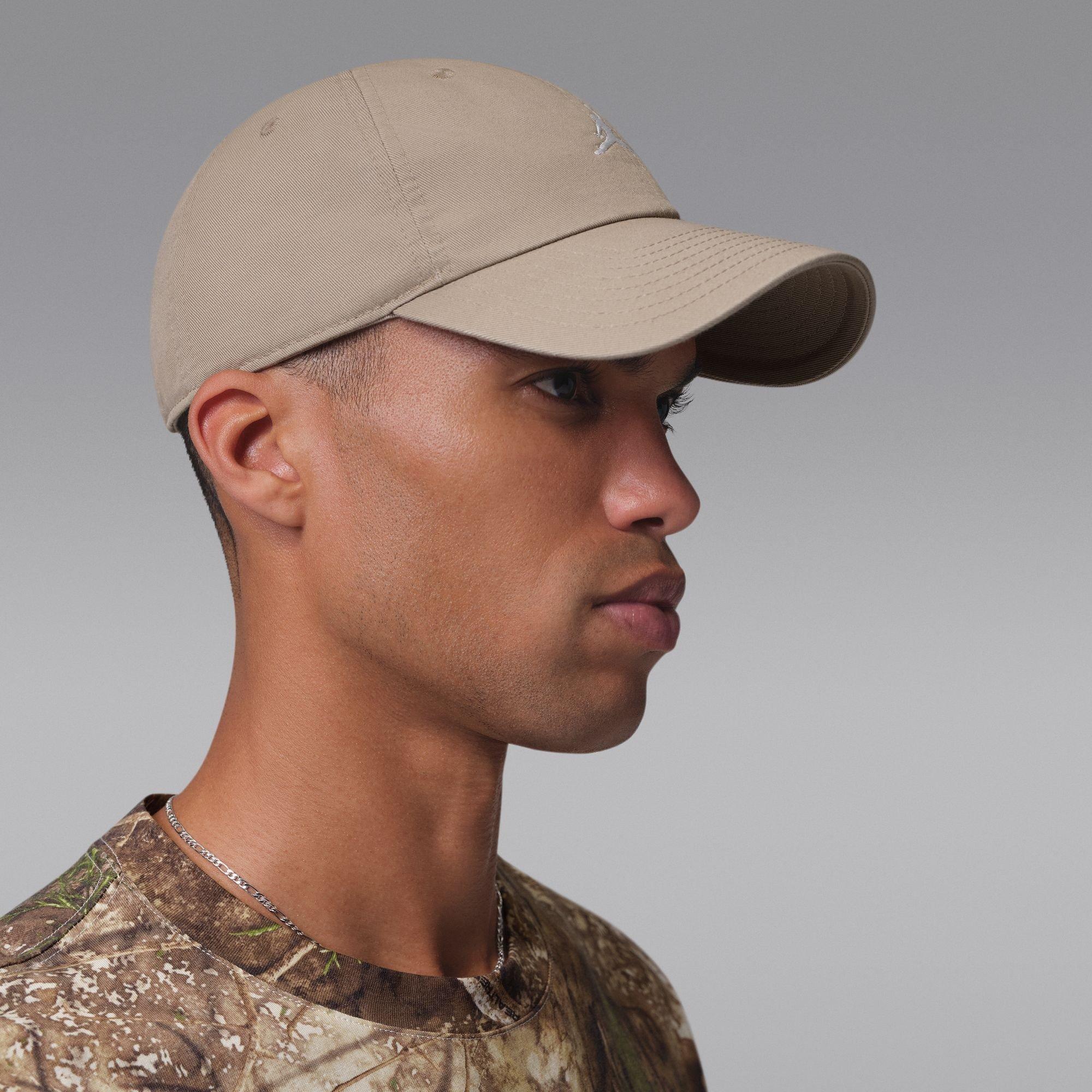 Khaki/Sail - Nike - Nike U J Club Cap US 64 - 7