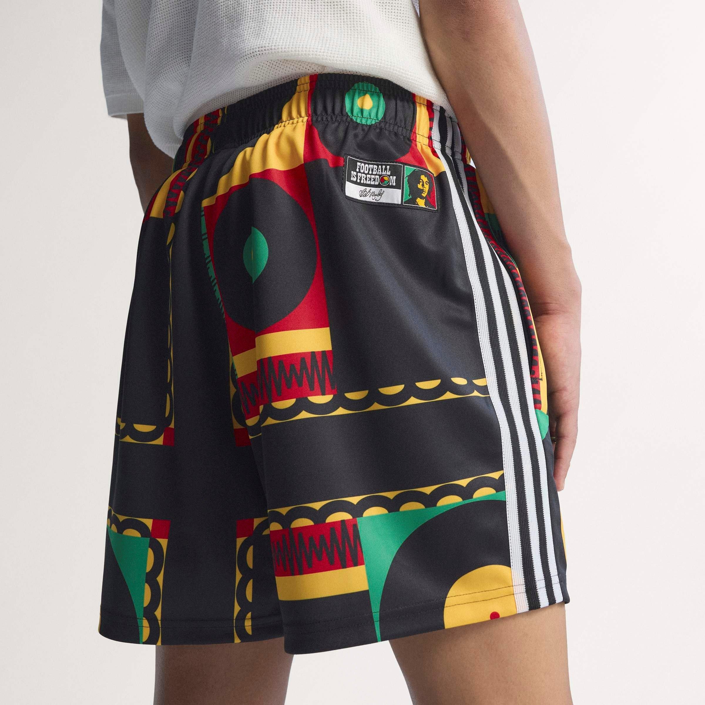 Schwarz/Grün - adidas - Mens Jamaica Shorts 2026 - 15