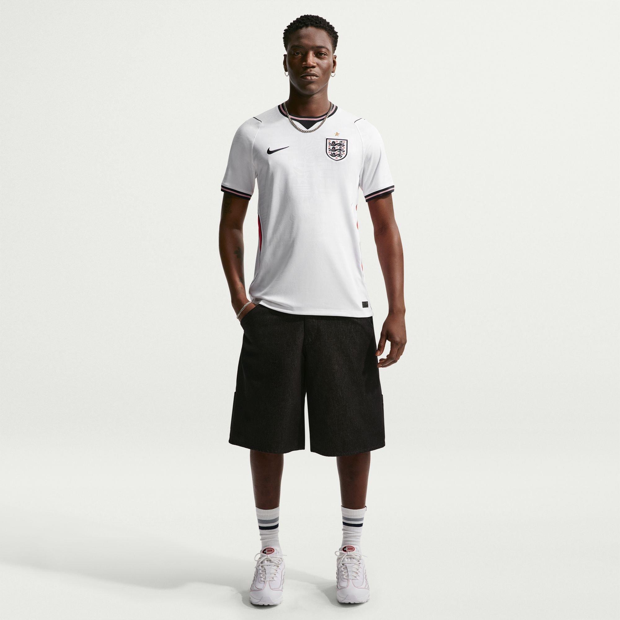 Wit/Rood - Nike - England Home Shirt World Cup 2026 Mens - 7