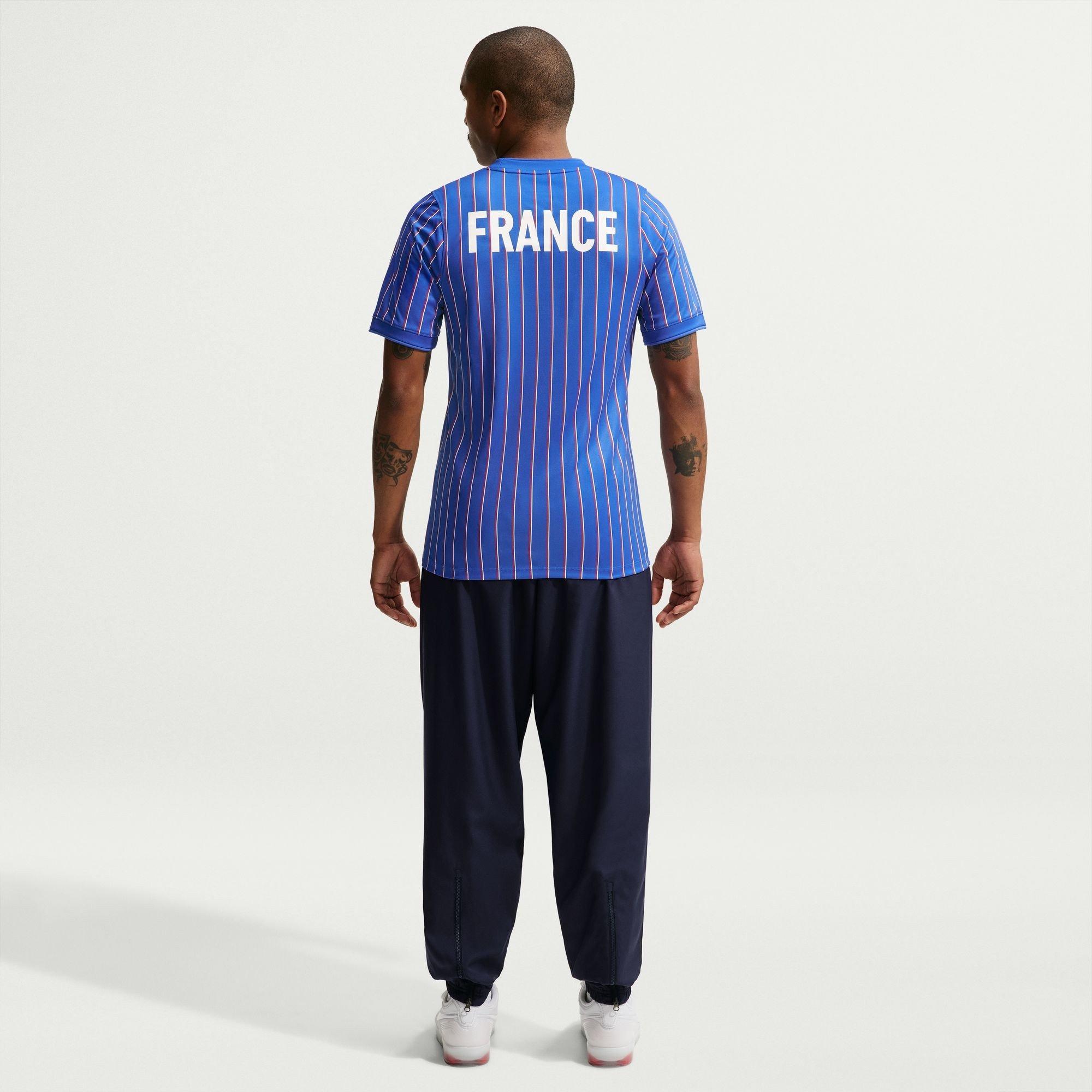 Blue/Red - Nike - Mens France Pre-Match T-Shirt 2026 - 5