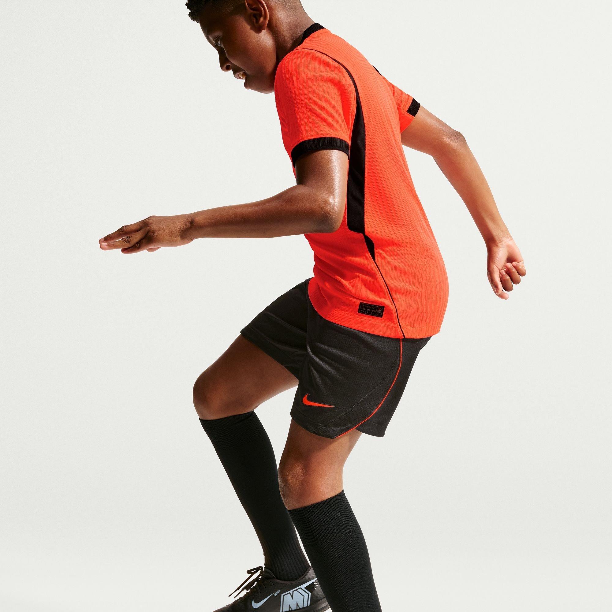 Zwart/Rood - Nike - Kids' Netherlands FIFA World Cup 2026™ Football Shorts - 11