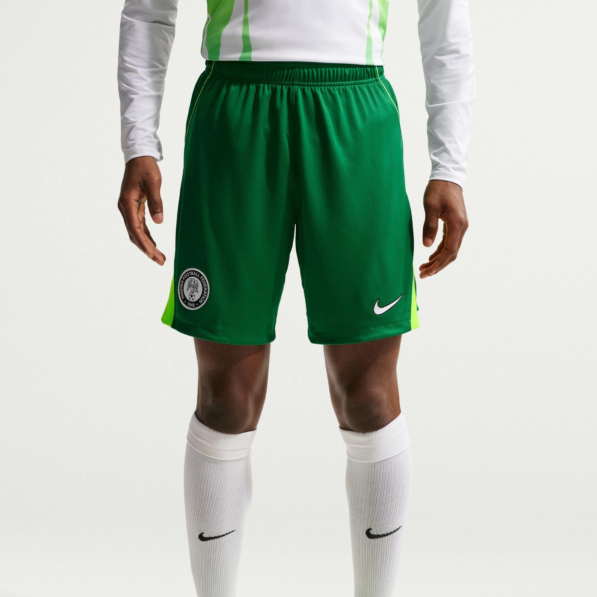 Nike Men's Nigeria Fifa World Cup 2026™ Football Shorts - Green/White - L