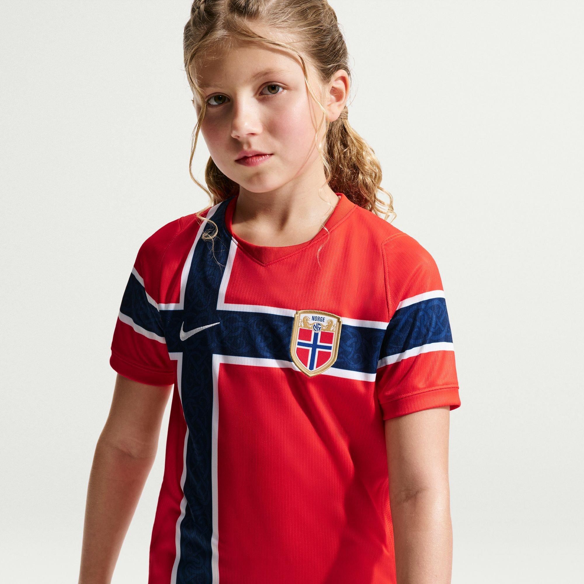 Crveno/Bijelo - Nike - Kids' FIFA World Cup 2026™ International Football Shirt - 4