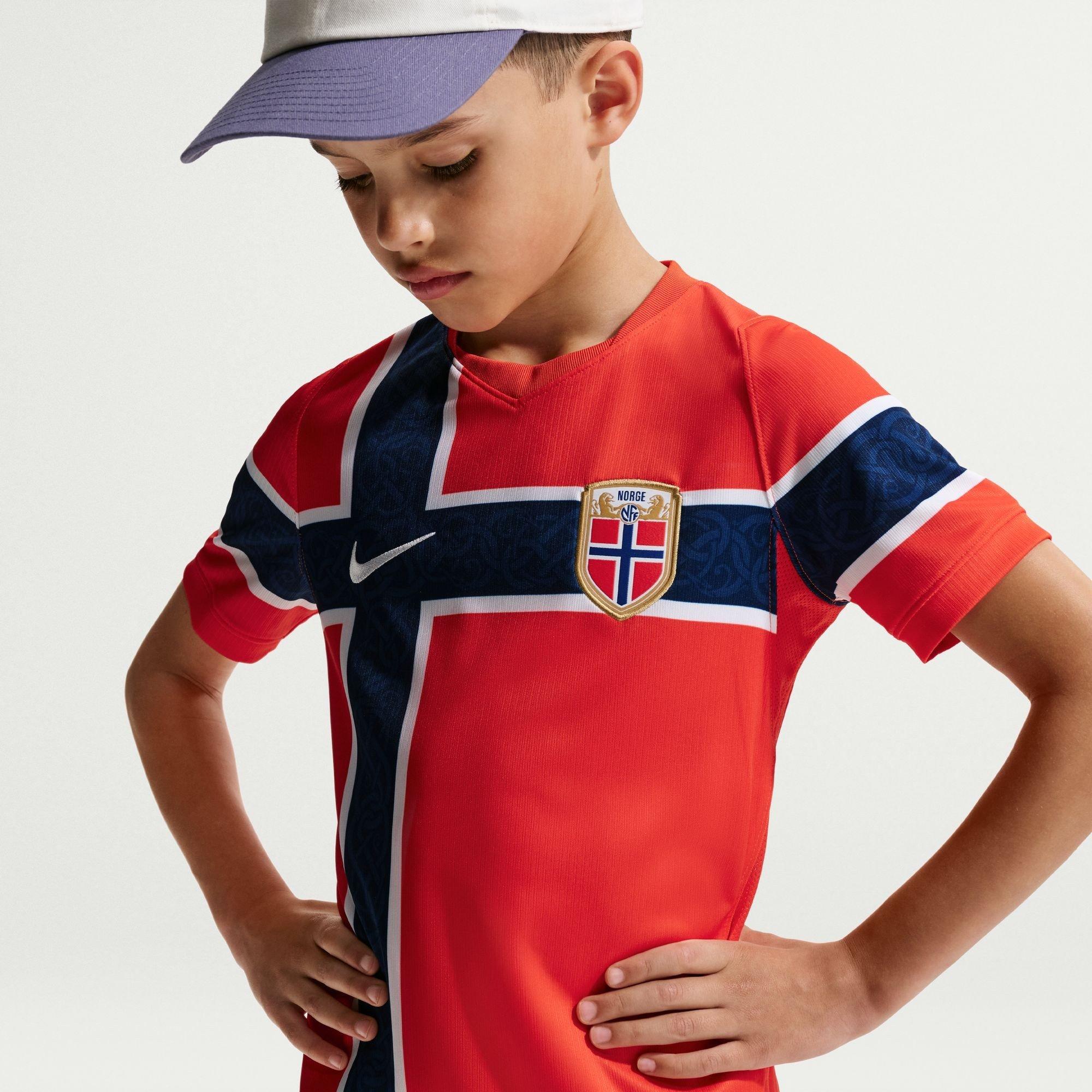 Crveno/Bijelo - Nike - Kids' FIFA World Cup 2026™ International Football Shirt - 5