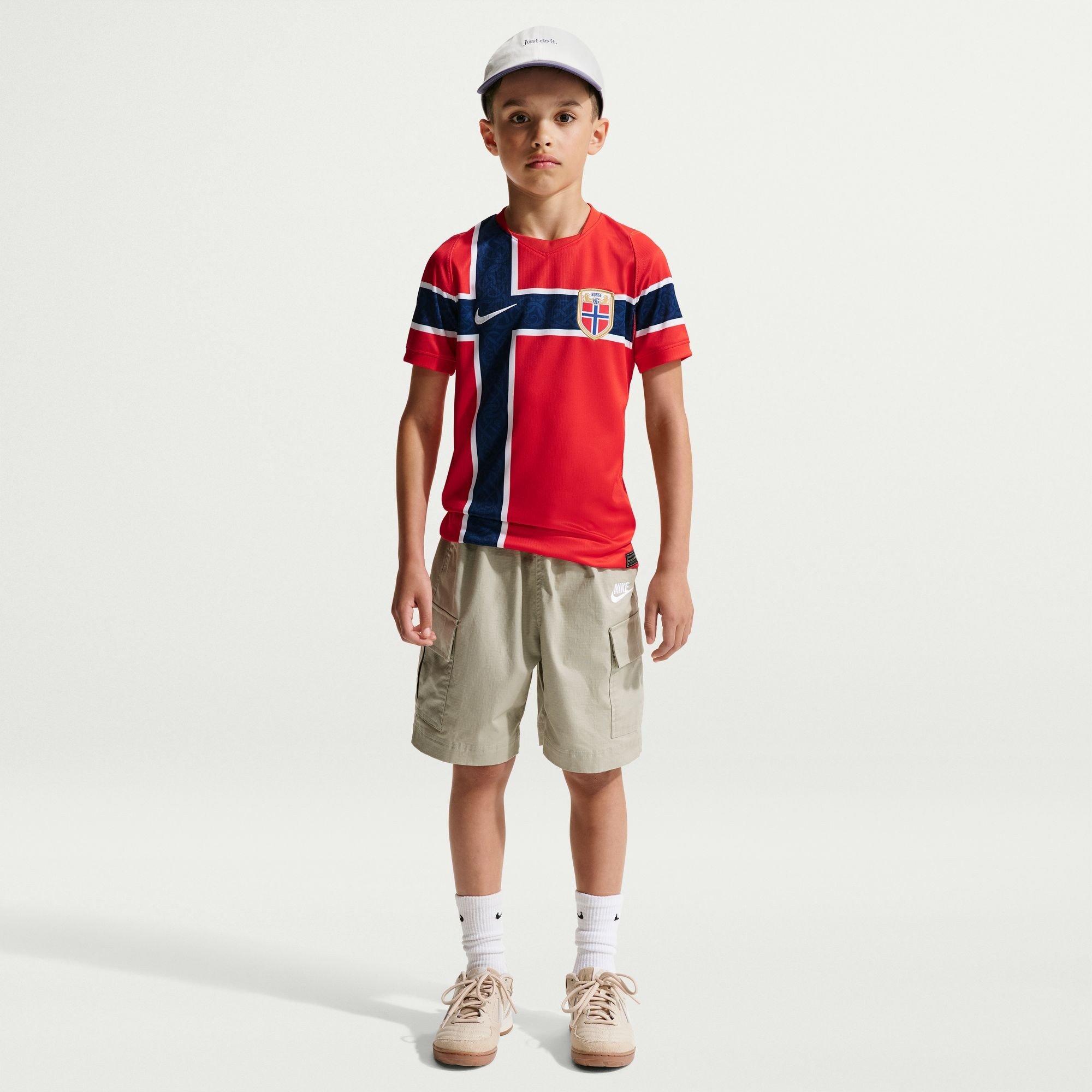 Crveno/Bijelo - Nike - Kids' FIFA World Cup 2026™ International Football Shirt - 8