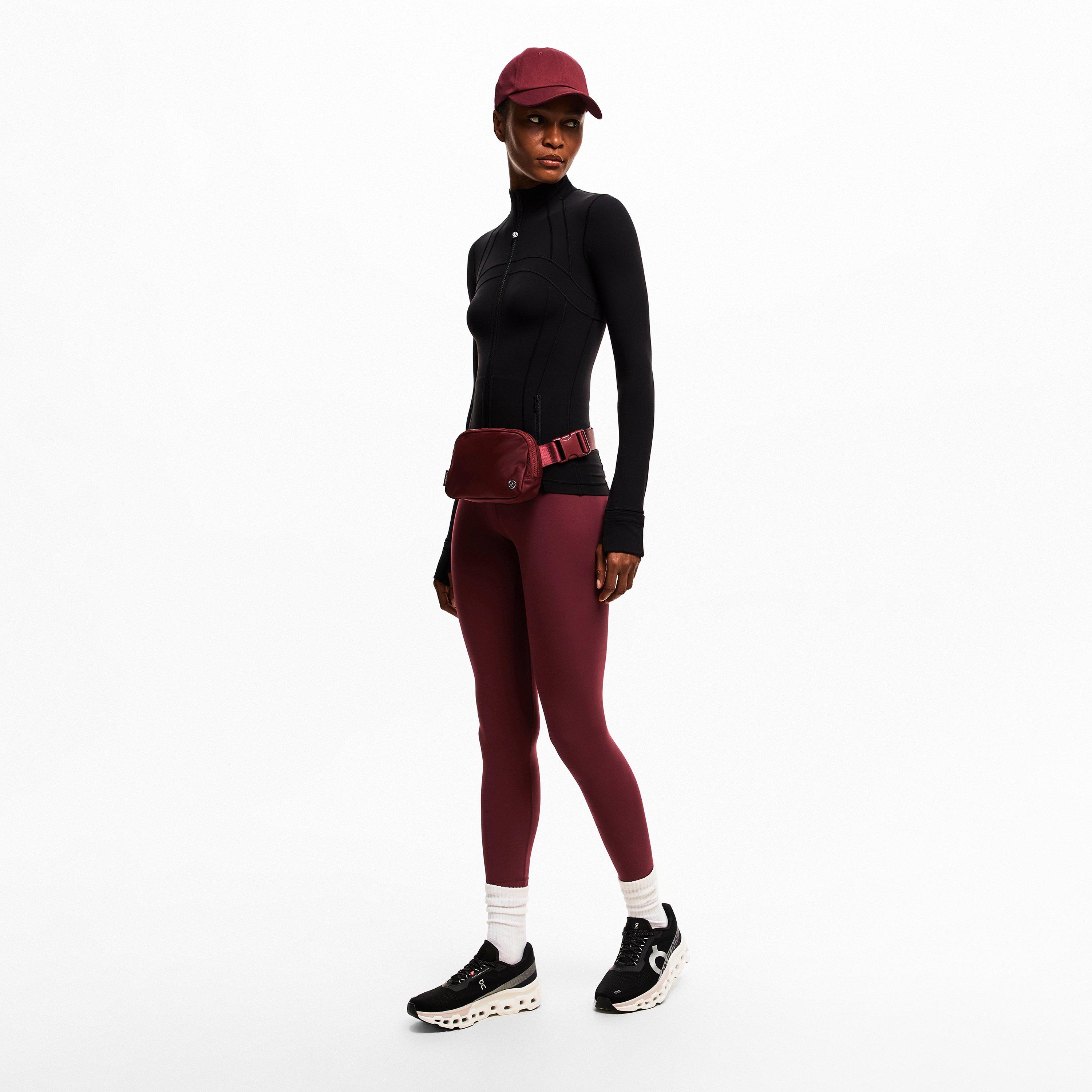 Burgundy Bay - Lululemon - LLM Classic BCap Ld62 - 5