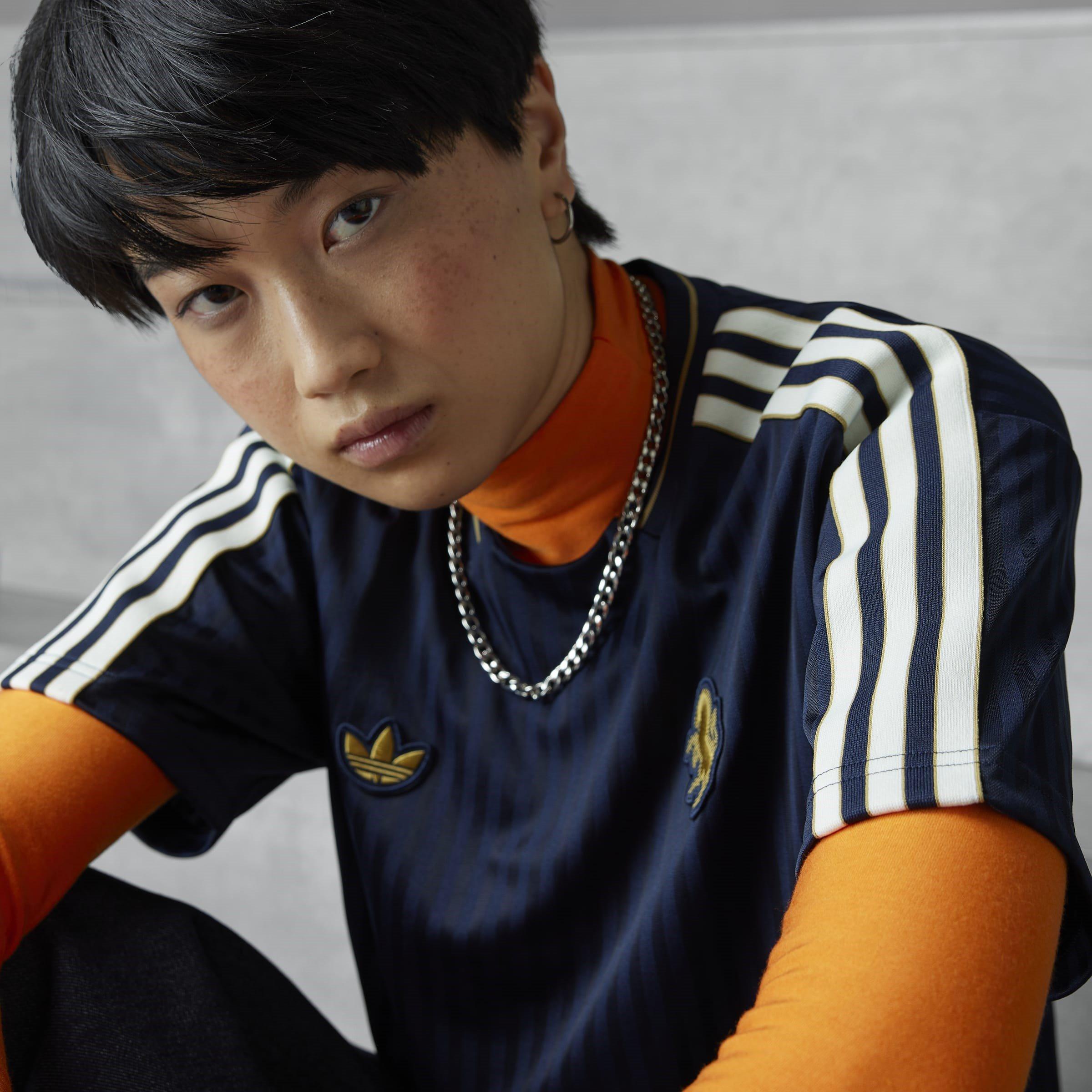 Legend Ink - adidas - Juventus 2024 2025 Icon Retro Shirt Adults - 13