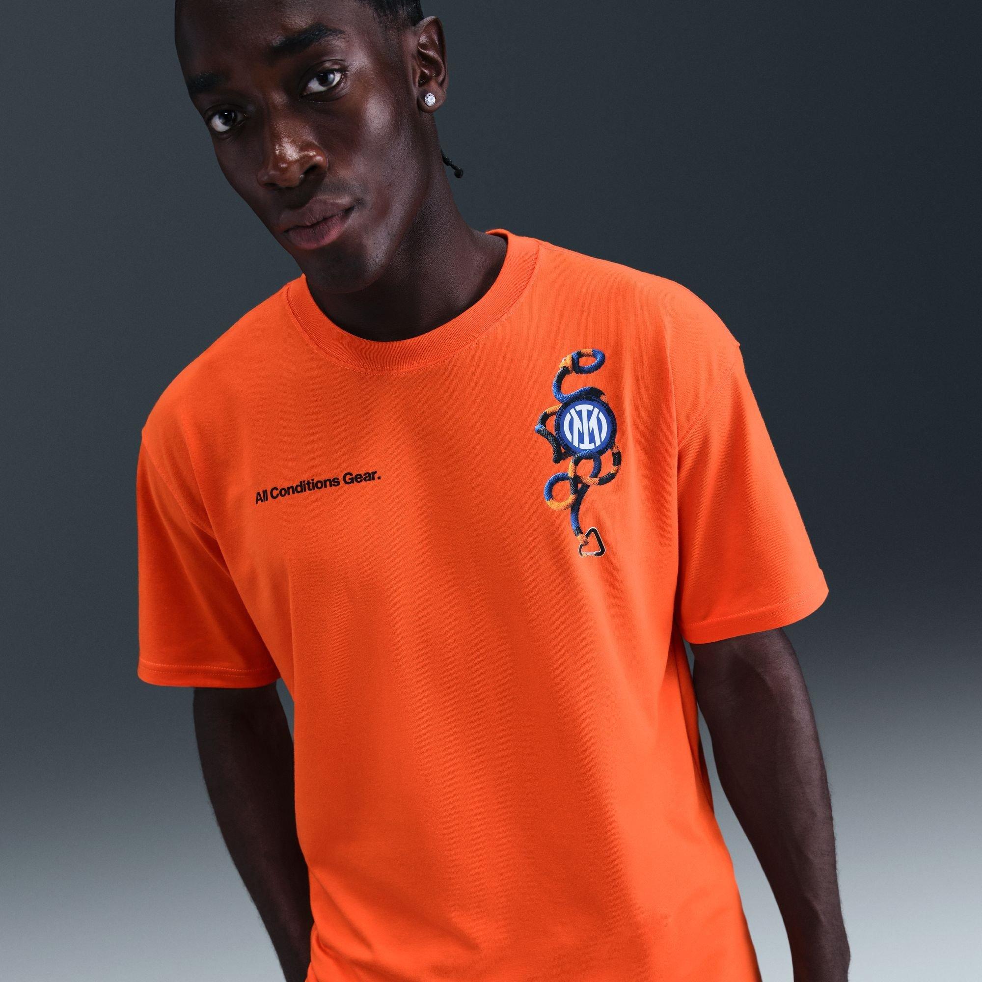 Nike | Men's Inter Milan Licensed Short Sleeve T-Shirt | Sports Direct