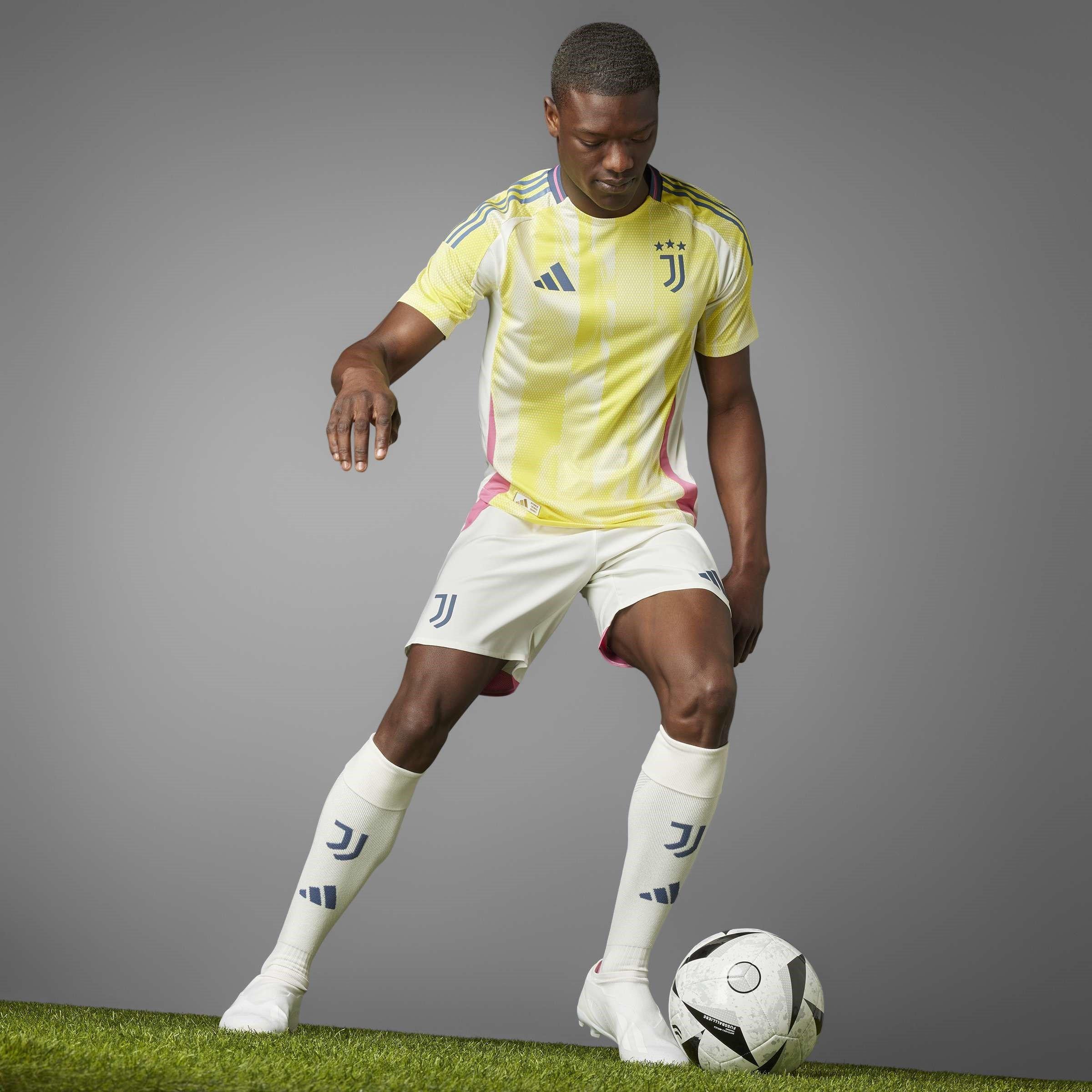 Zolfo Puro - adidas - Juve A Jsy Au T-Shirt Mens - 13