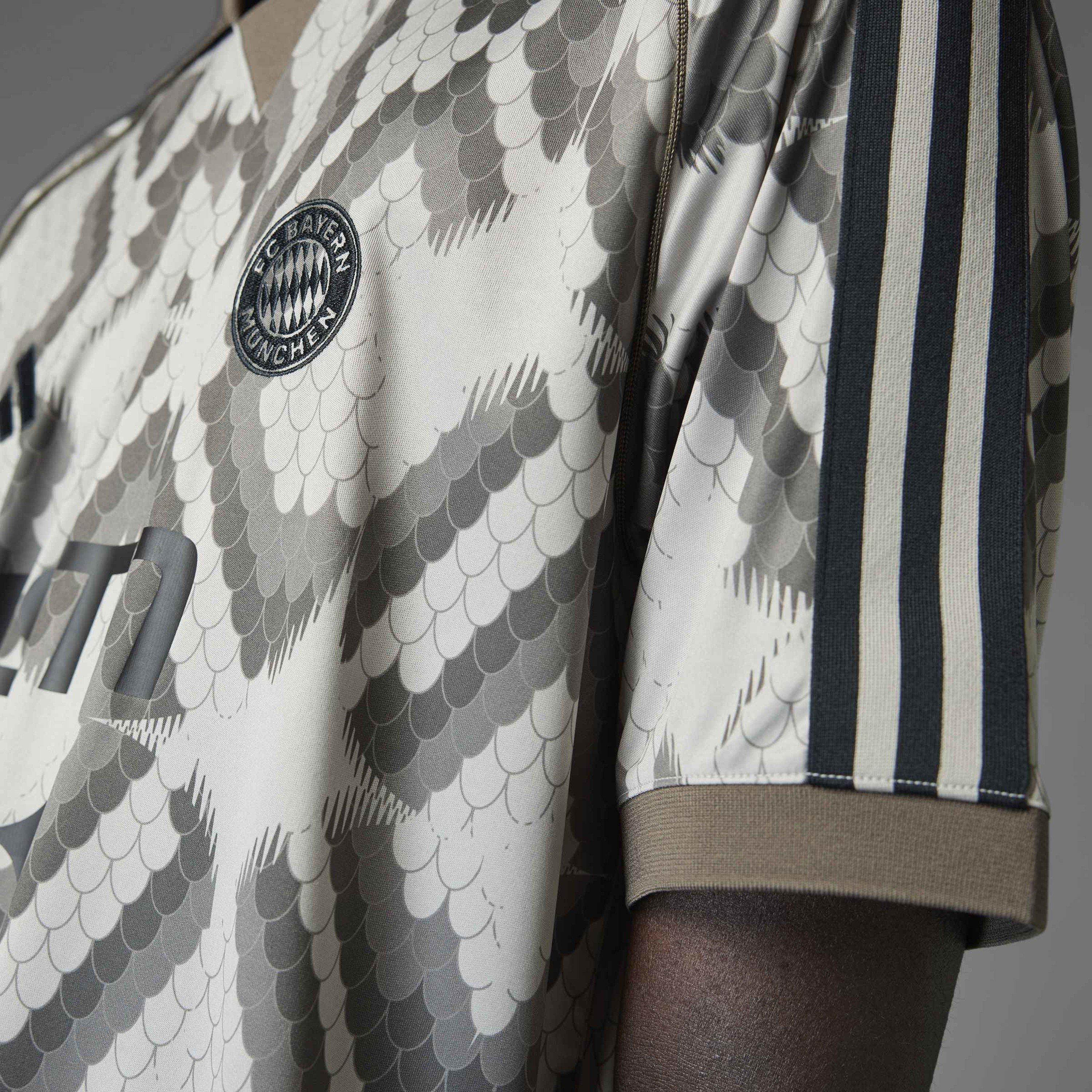 Lys Brun - adidas - Fcb Bstn Jsy Sn99 - 14