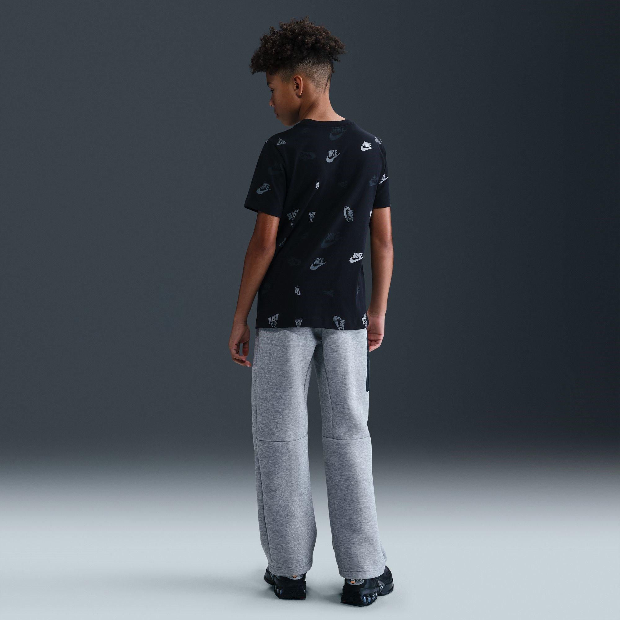 Black - Nike - Atletico Madrid Crest T-Shirt Juniors - 8