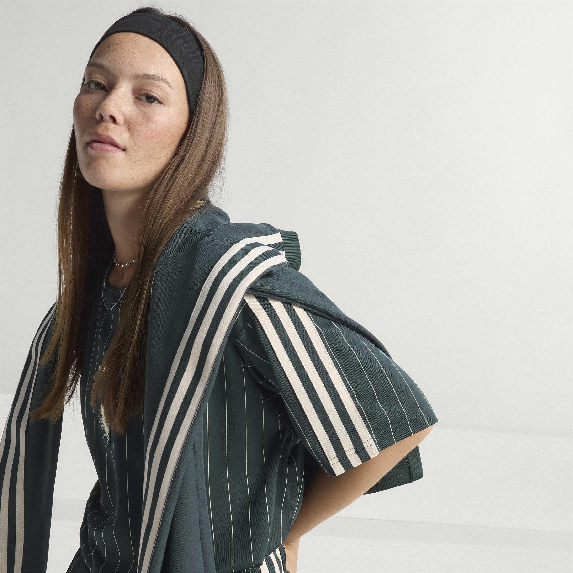 Vert - adidas - Juventus Terrace Icons Shirt Adults - 12