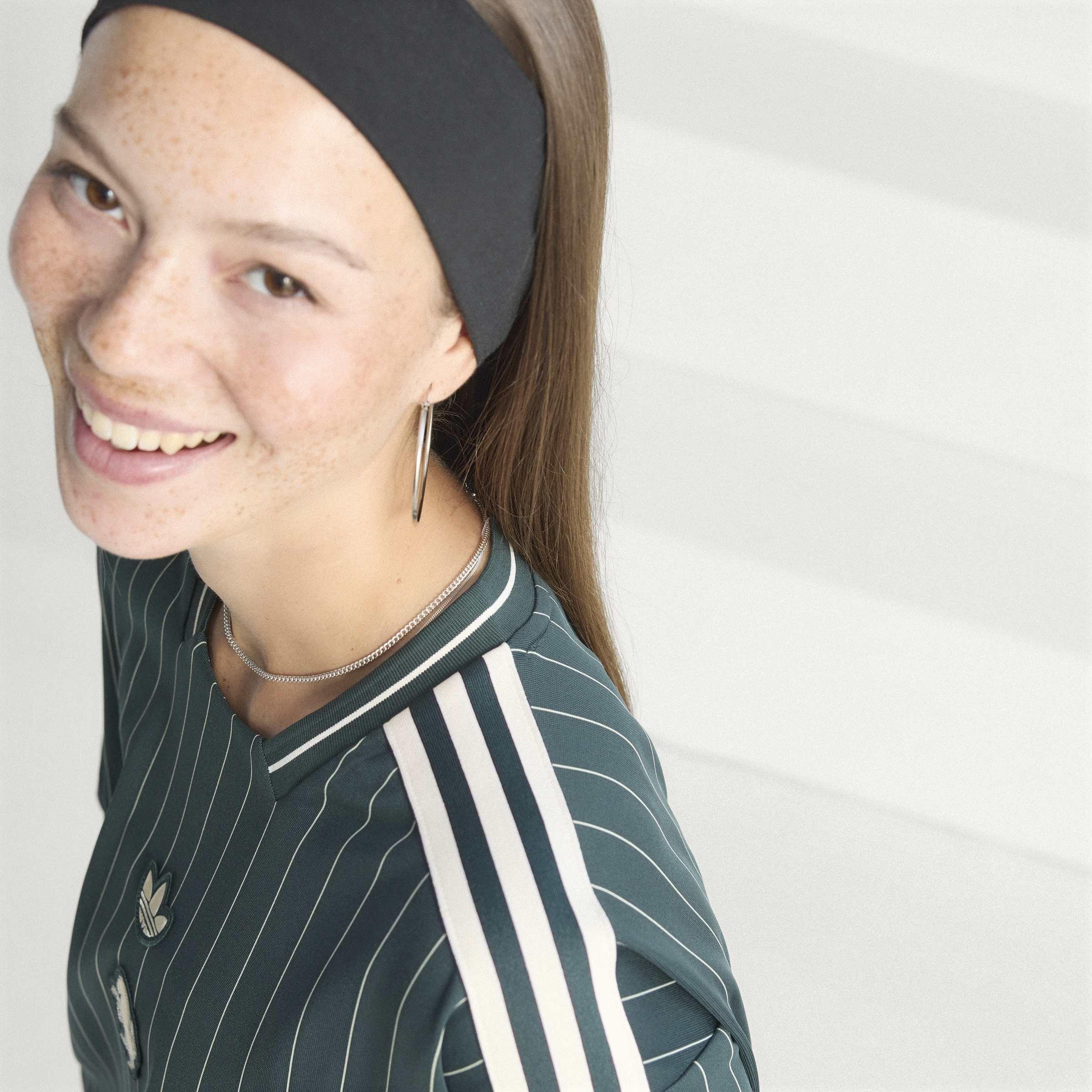 Vert - adidas - Juventus Terrace Icons Shirt Adults - 15