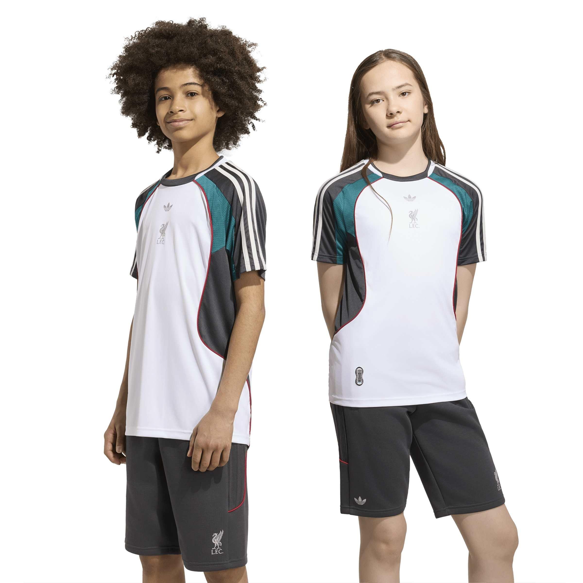 Verde/Blanco - adidas - Adults LFC TEAMGEIST 26 Warm-Up Jersey - 2
