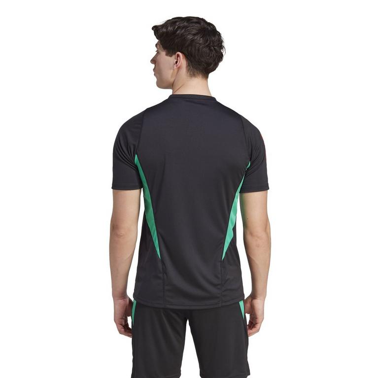 Noir - adidas - ASOS 4505 training t-shirt with v-neck and quick-dry - 4