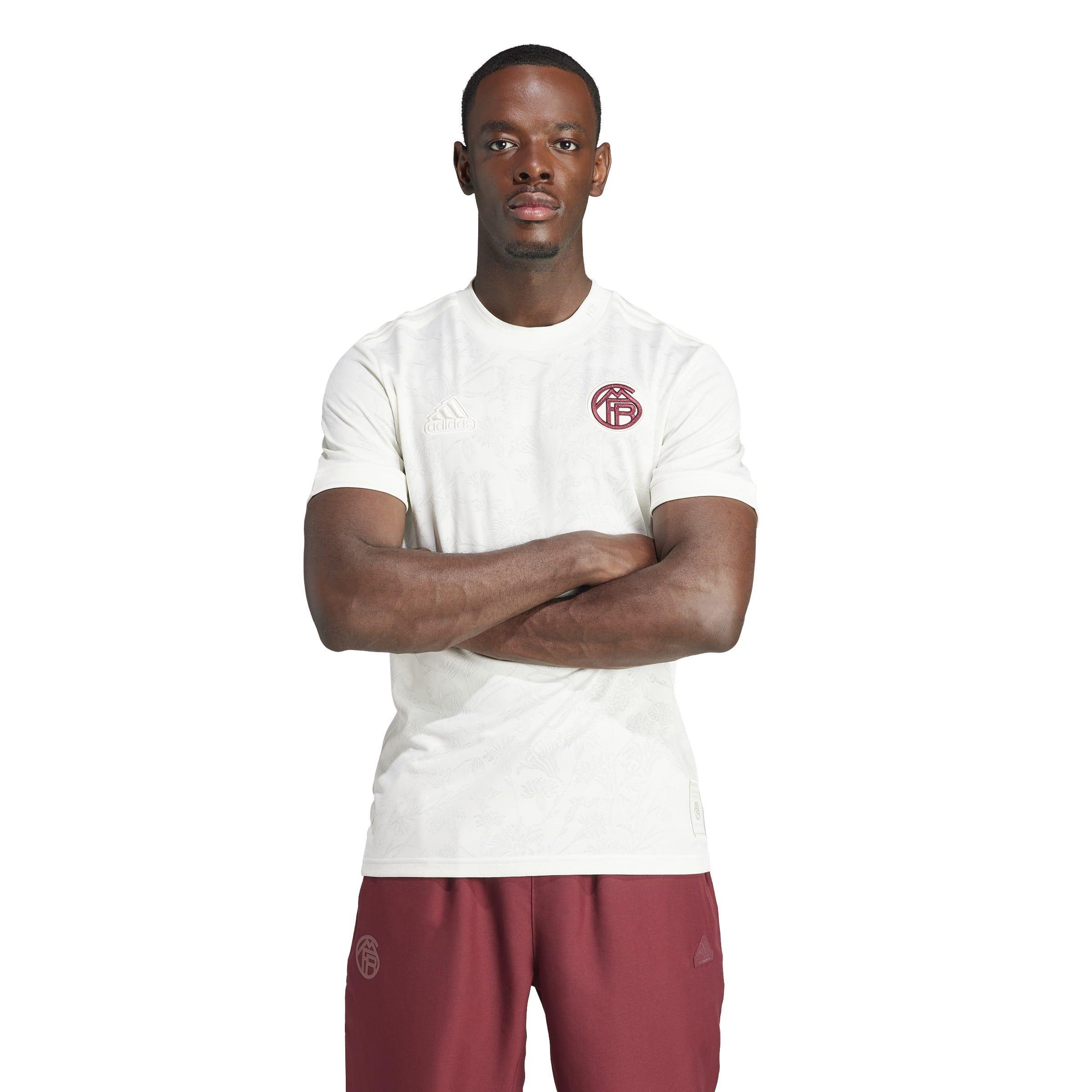 Weiß - adidas - FC Bayern Lifestyler Football Shirt 2023 2024 Adults - 3