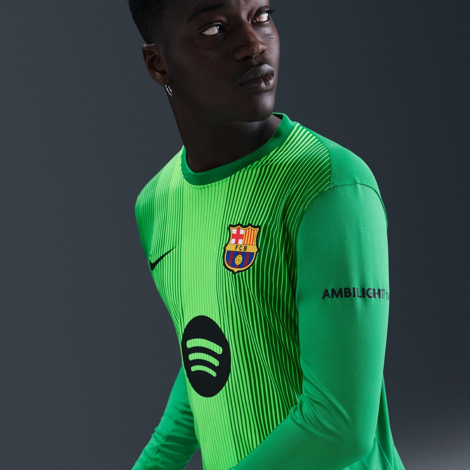 Green - Nike - Barcelona Long Sleeve Goalkeeper Shirt 2025 2026 Mens - 10