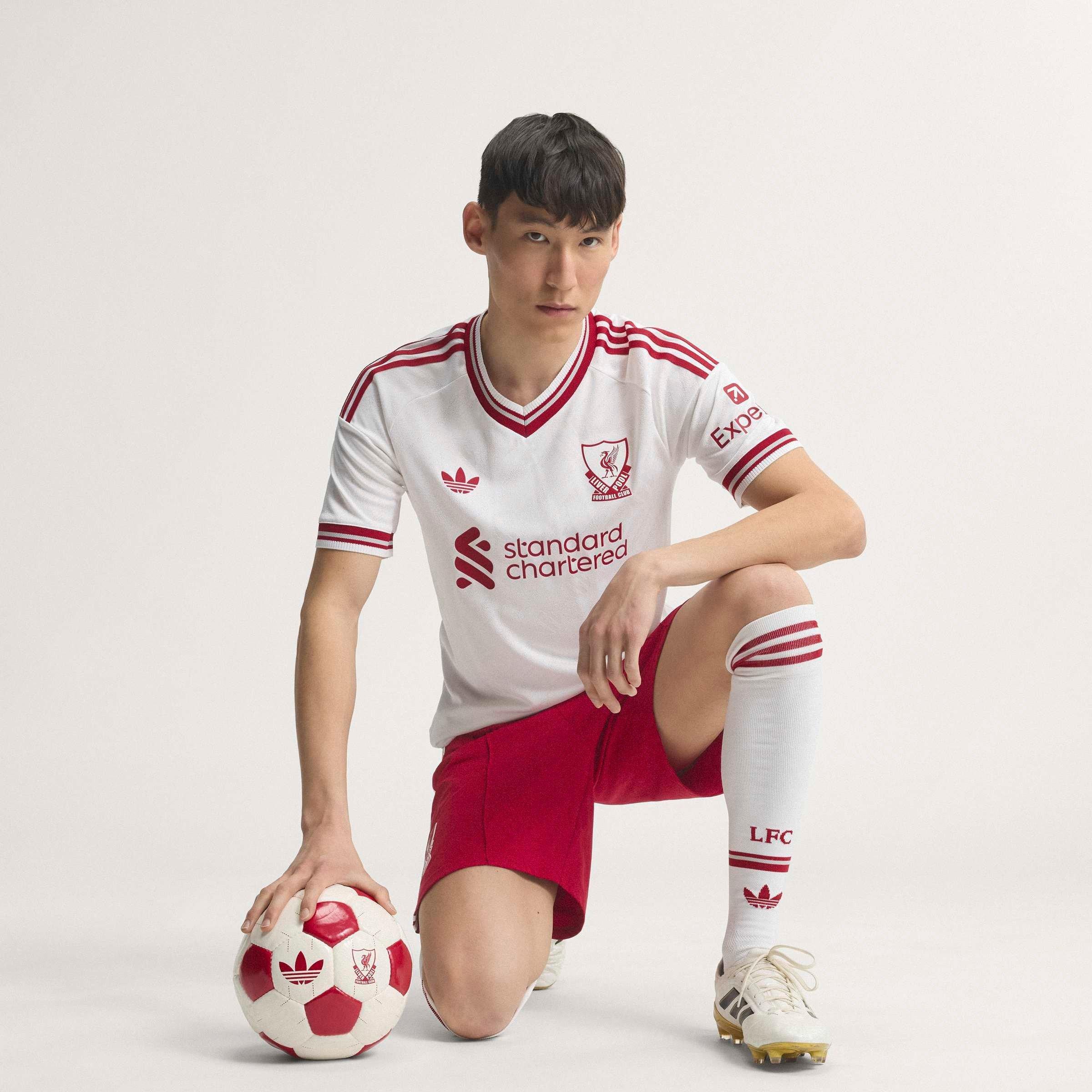White/Red - adidas - Liverpool Authentic Away Shirt 2026/27 Mens - 16