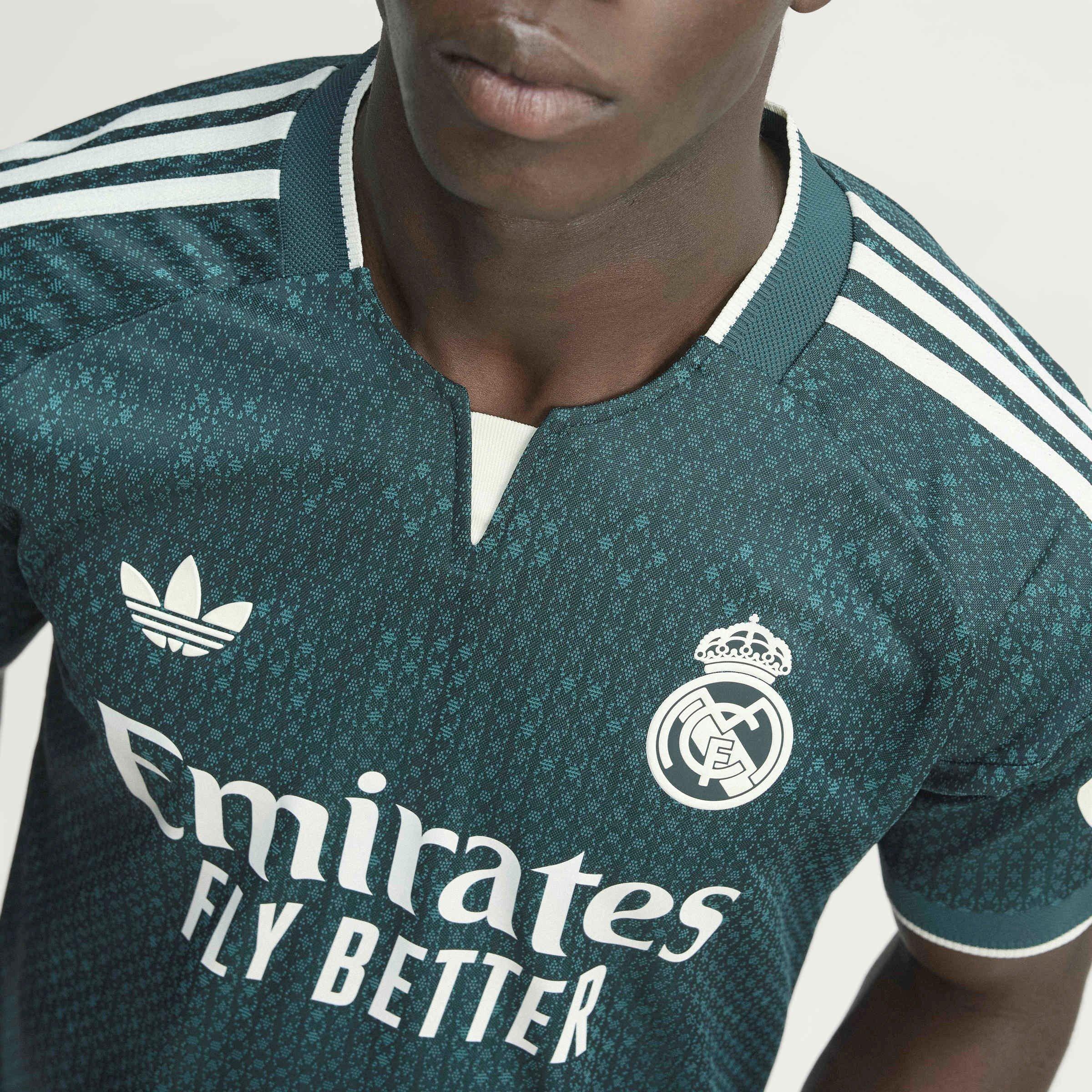 Vert/Blanc - adidas - Real Madrid Authentic Away Shirt 2026/27 Mens - 13