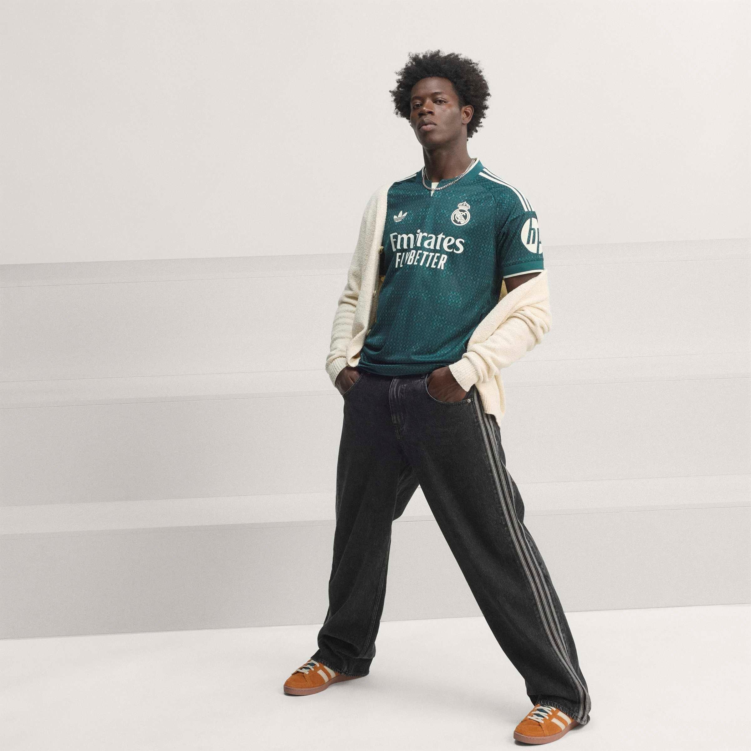 Vert/Blanc - adidas - Real Madrid Authentic Away Shirt 2026/27 Mens - 10
