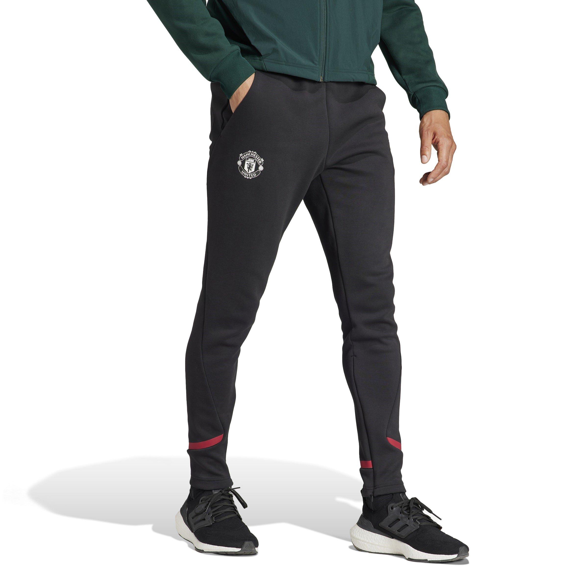 Man utd joggers sale