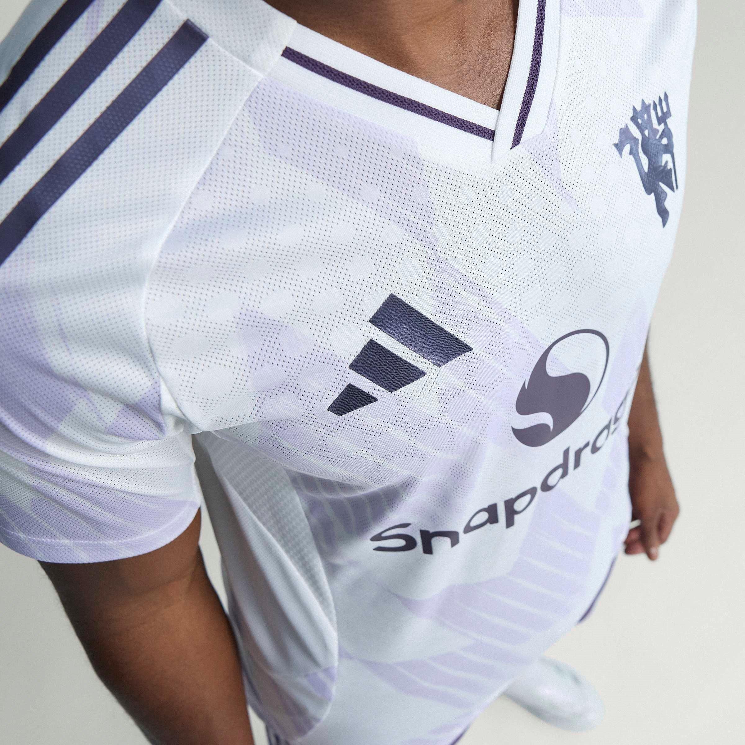 White - adidas - Manchester United Away Authentic Shirt 2025 2026 Adults - 11