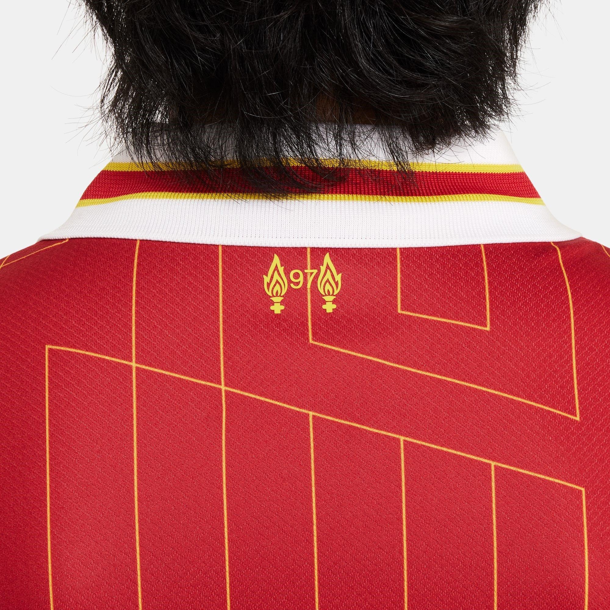 Rød - Nike - Liverpool Home Shirt 2024 2025 Juniors - 10