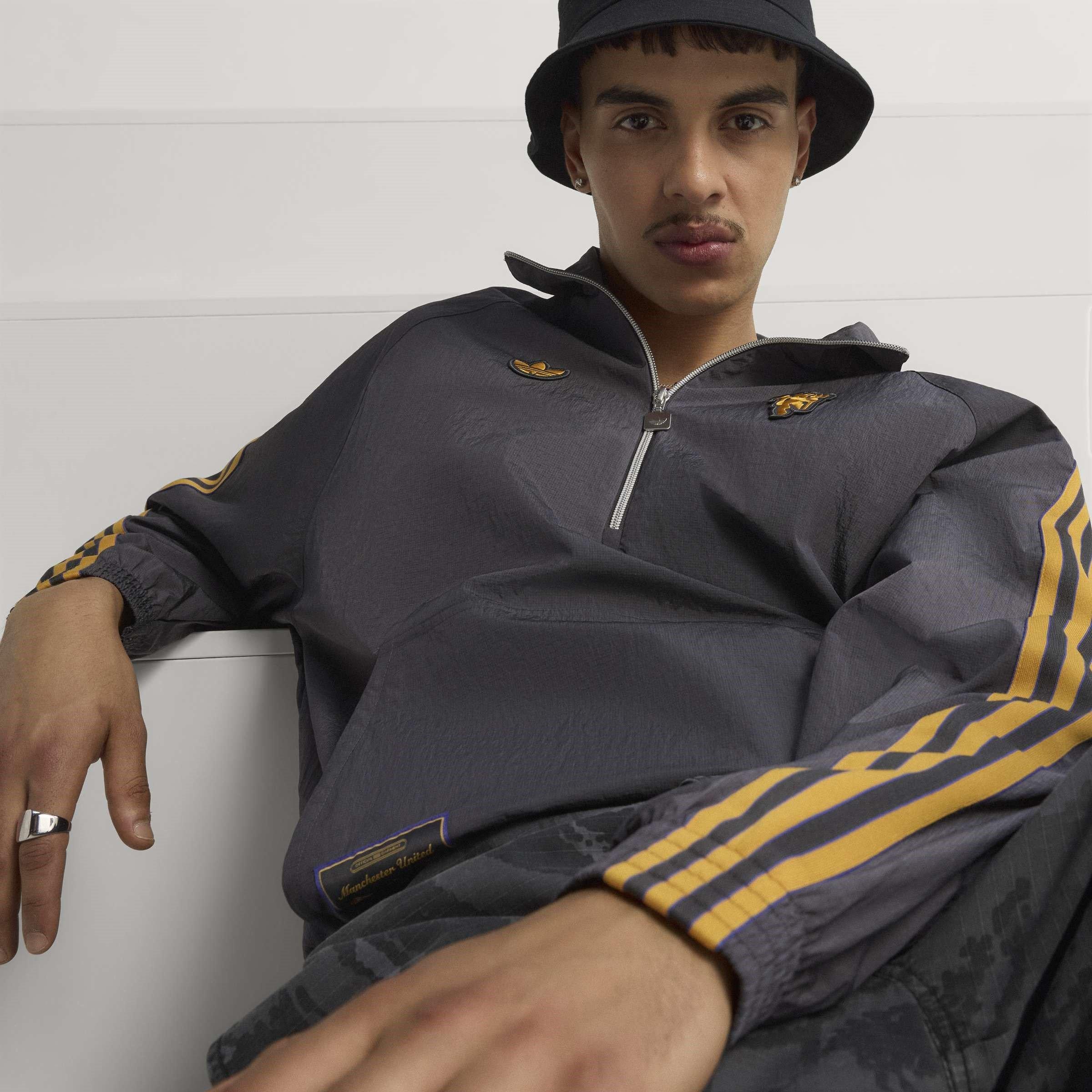 Black - adidas - Manchester United Half Zip Jacket 2025 2026 Mens - 12