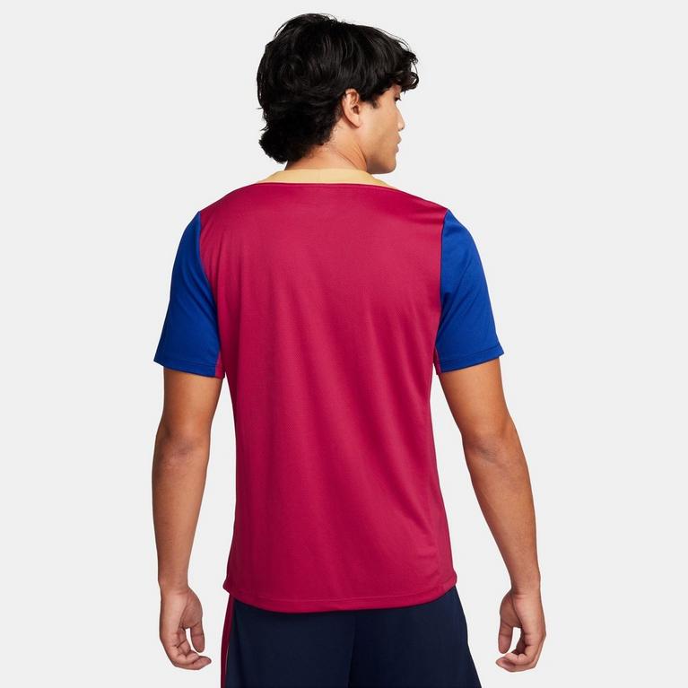 Rouge - Nike - ASOS EDITION T-shirt comoda a maniche lunghe con maglia metallica oro - 2