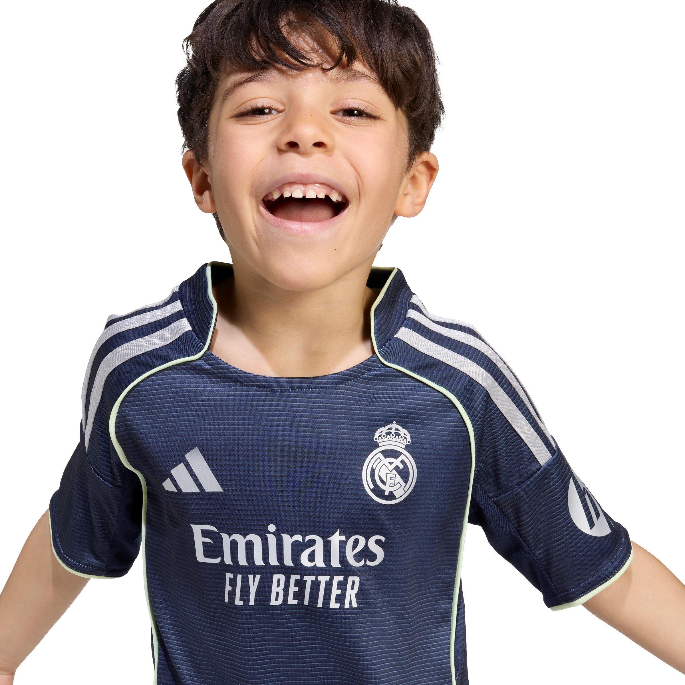 Sort - adidas - Real Madrid Away Mini Kit 2025 2026 Infants - 11