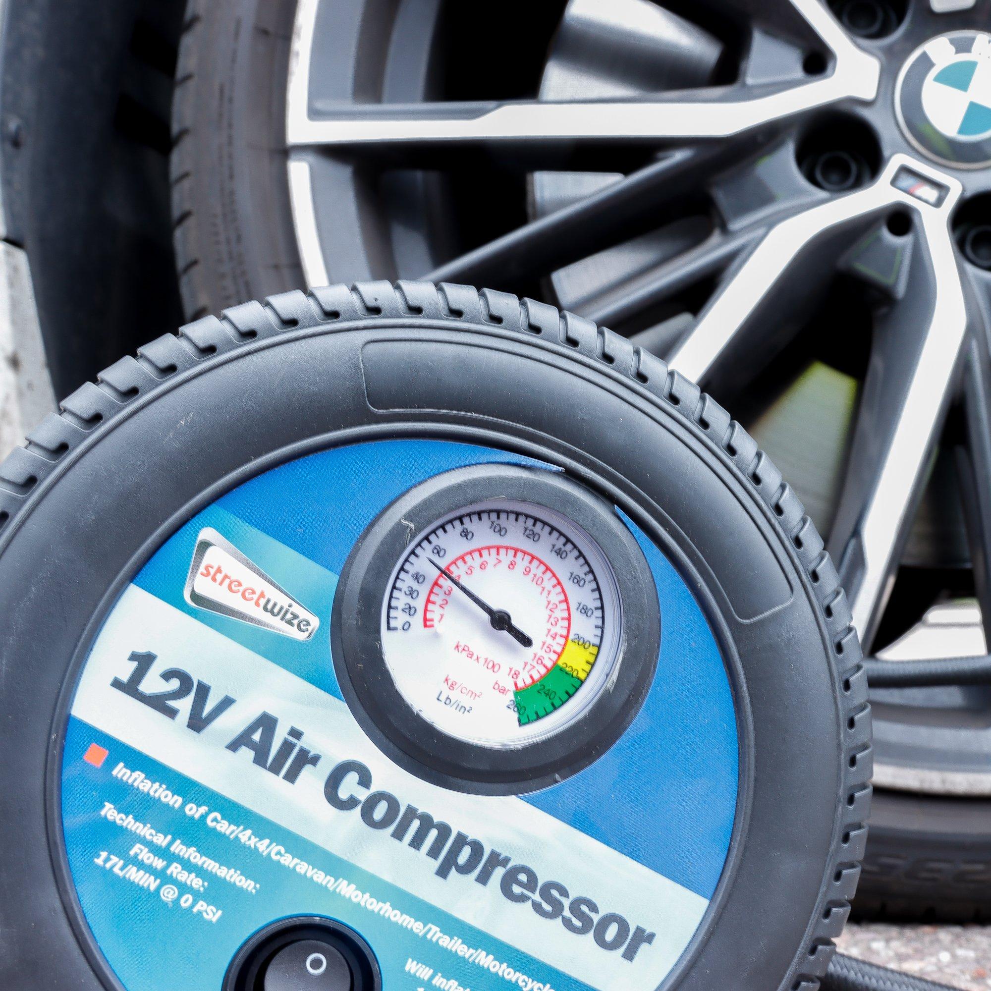 Black - Streetwize - 250PSI 12V Tyre Shape Analogue Air Compressor Wit - 3