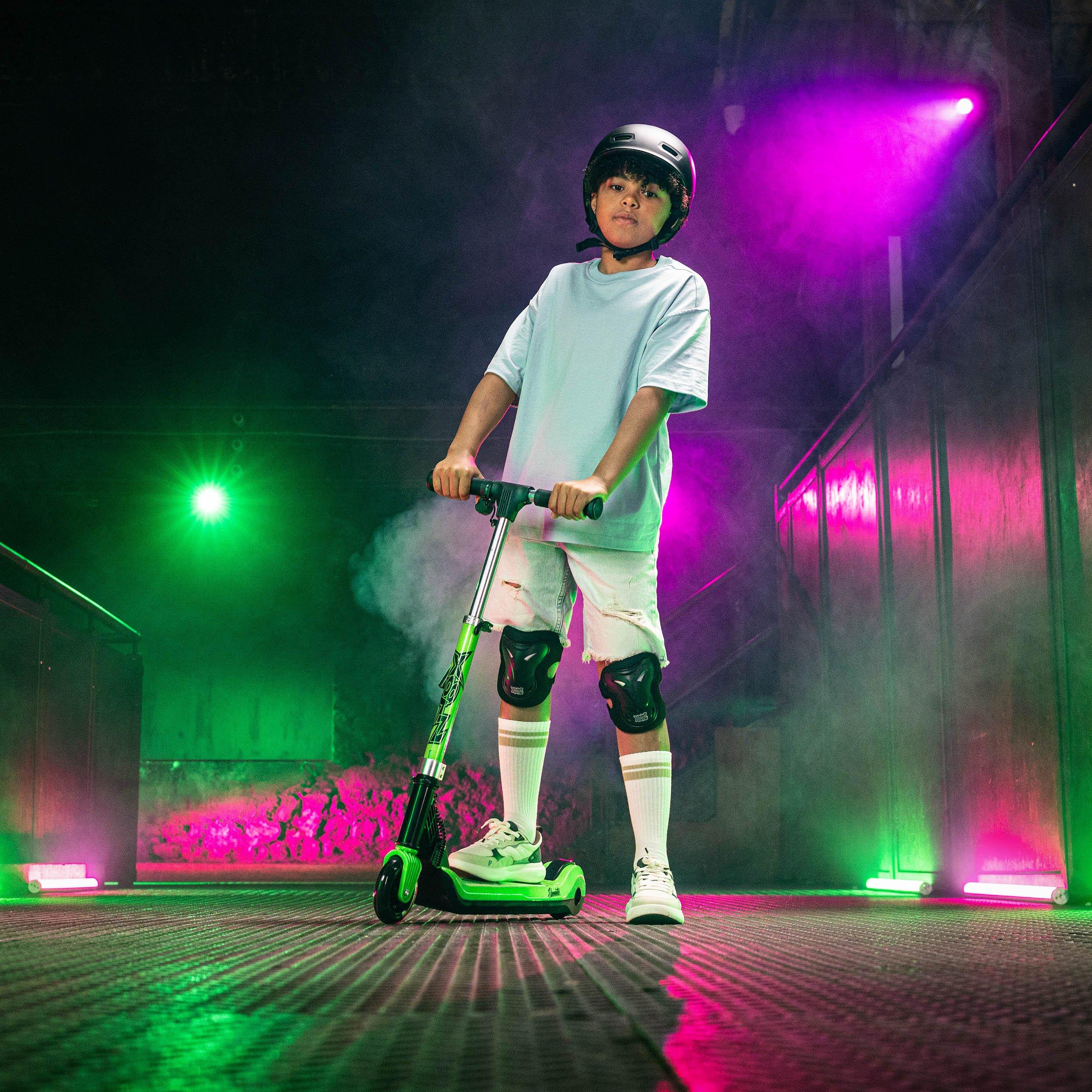 Black And Green - Xootz - Elements Electric Scooter Lithium - Green - 2