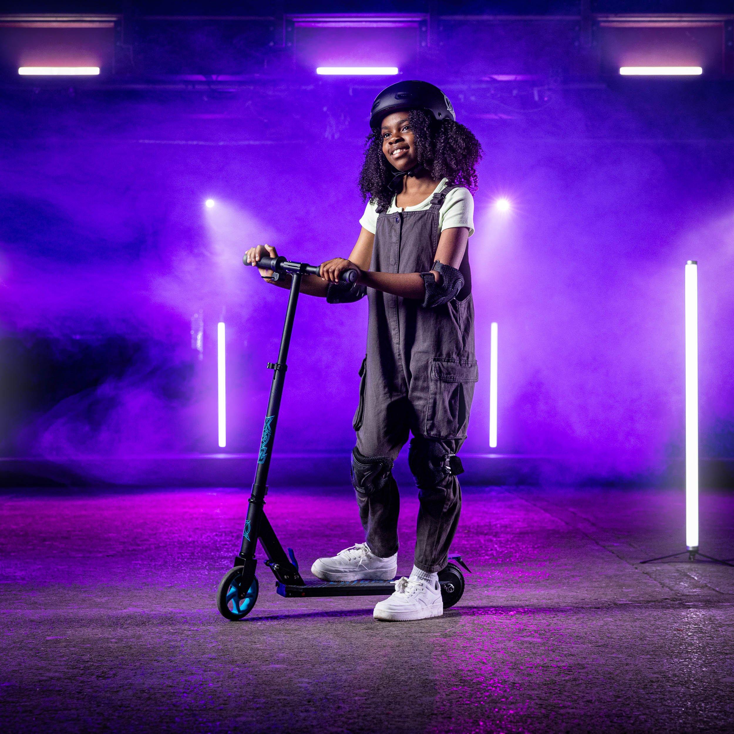 Black And Blue - Xootz - Enigma Lithium E-scooter - Blue - 2