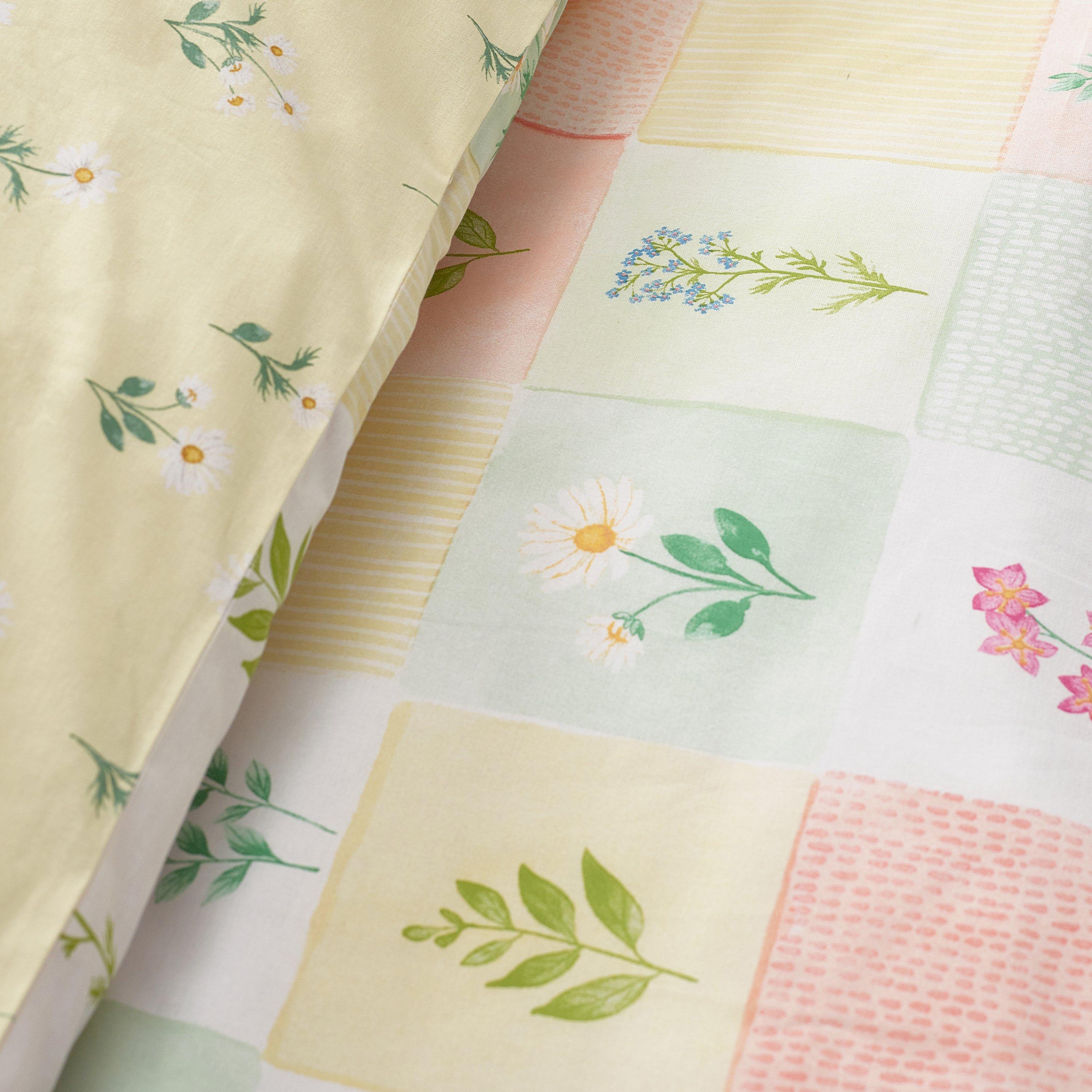 Yellow - Catherine Lansfield - Daisy Patchwork Reversible Duvet Cover Set - 4