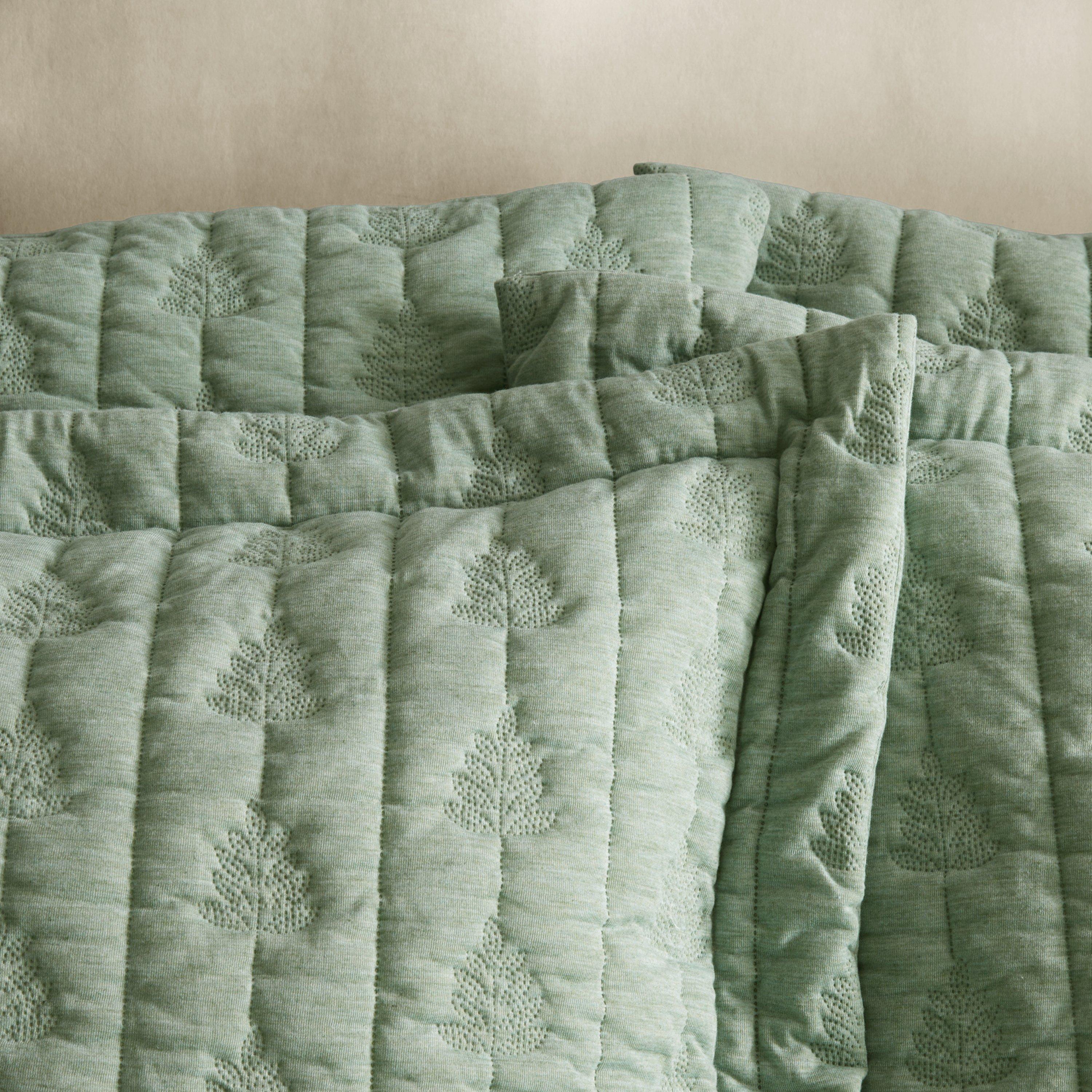 Green - Pineapple Elephant - Tamba Leaf Pinsonic Quilted Oxford Pillowcase Pair - 2