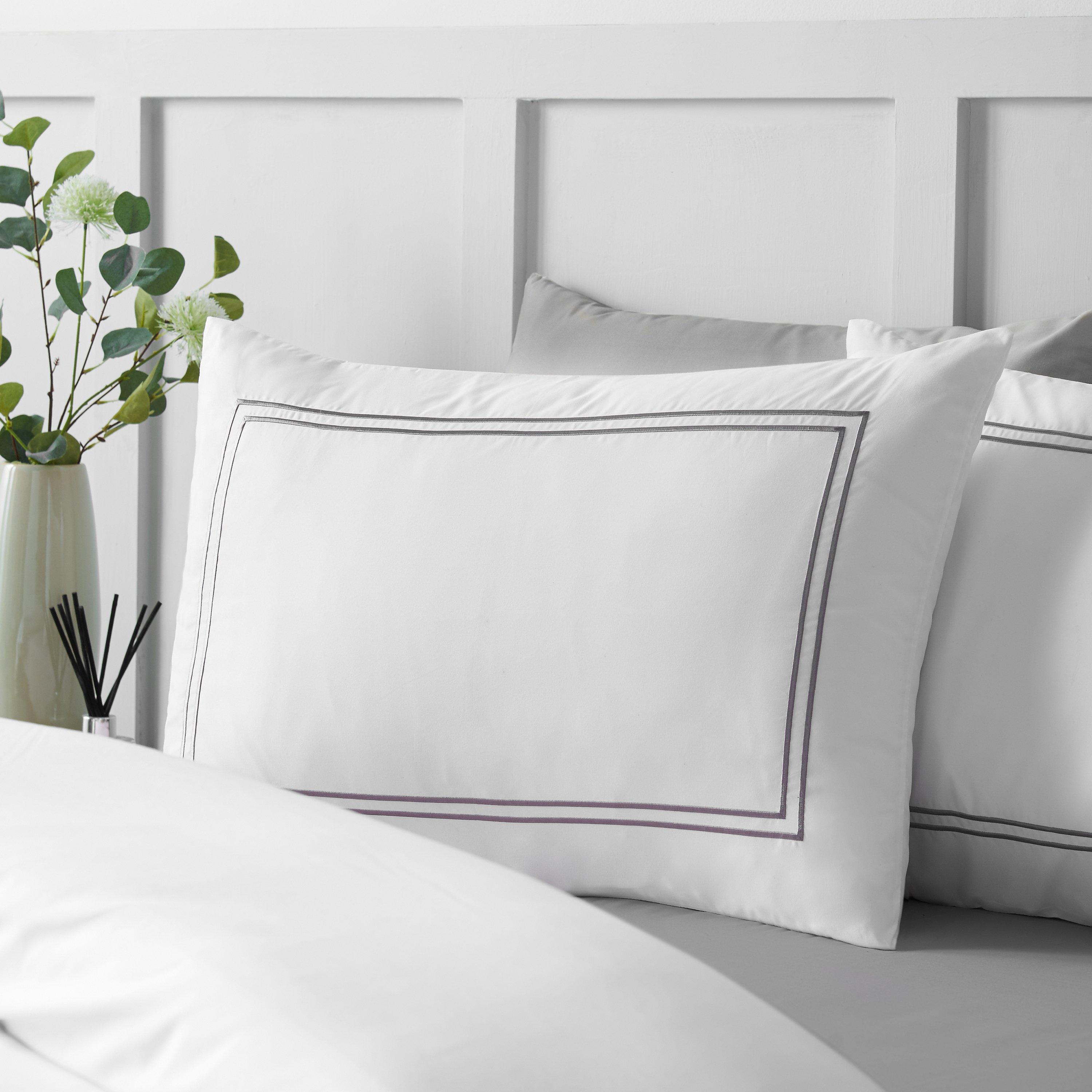 White / Silver - Catherine Lansfield - So Soft Mono Satin Stitch Duvet Cover Set - 2