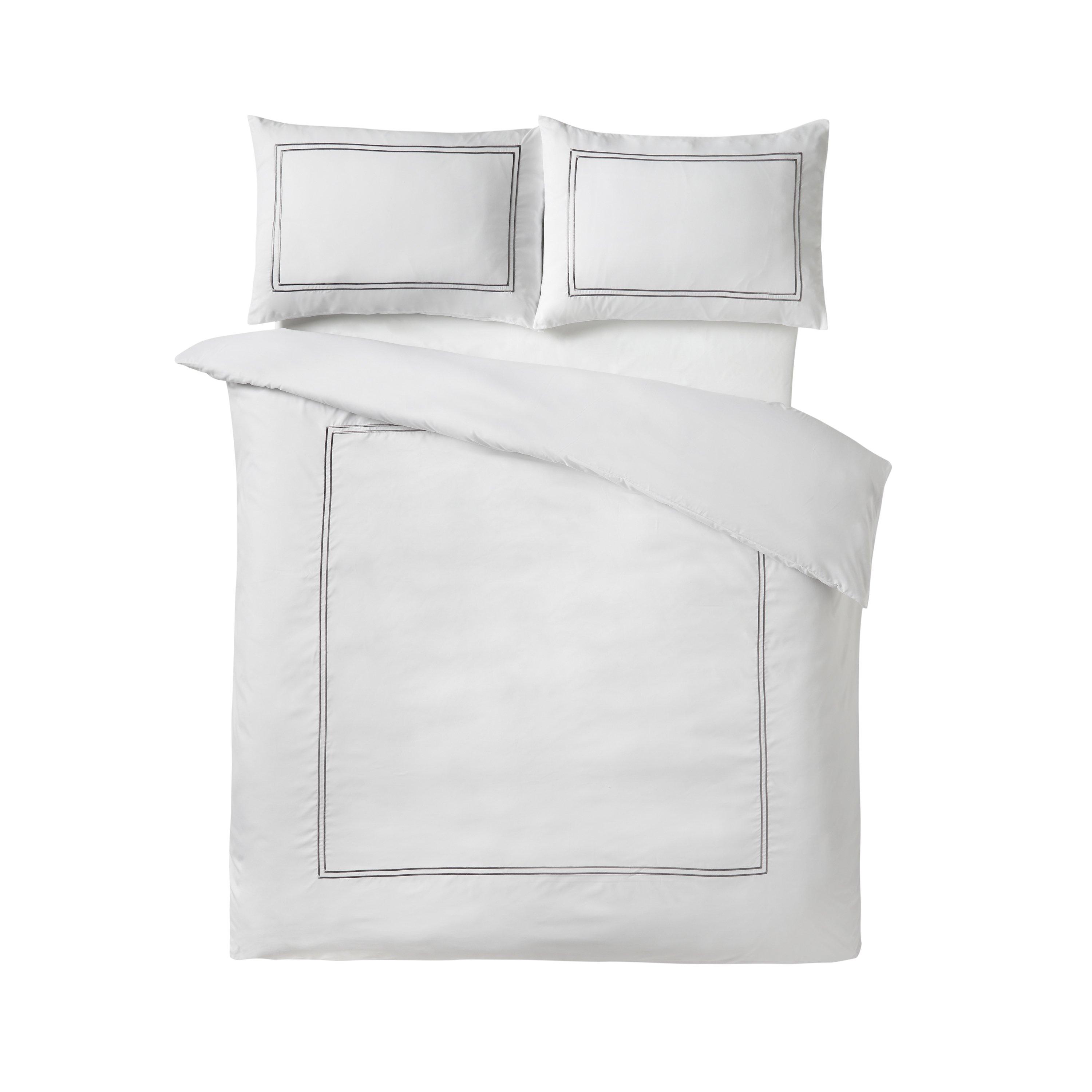 White / Silver - Catherine Lansfield - So Soft Mono Satin Stitch Duvet Cover Set - 5