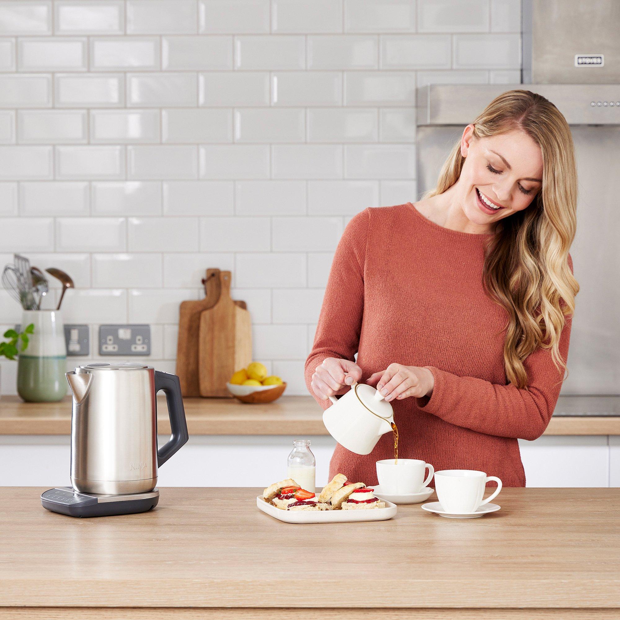 Stainless Steel - Ninja - Perfect Temperature Kettle Stainless Steel - 4