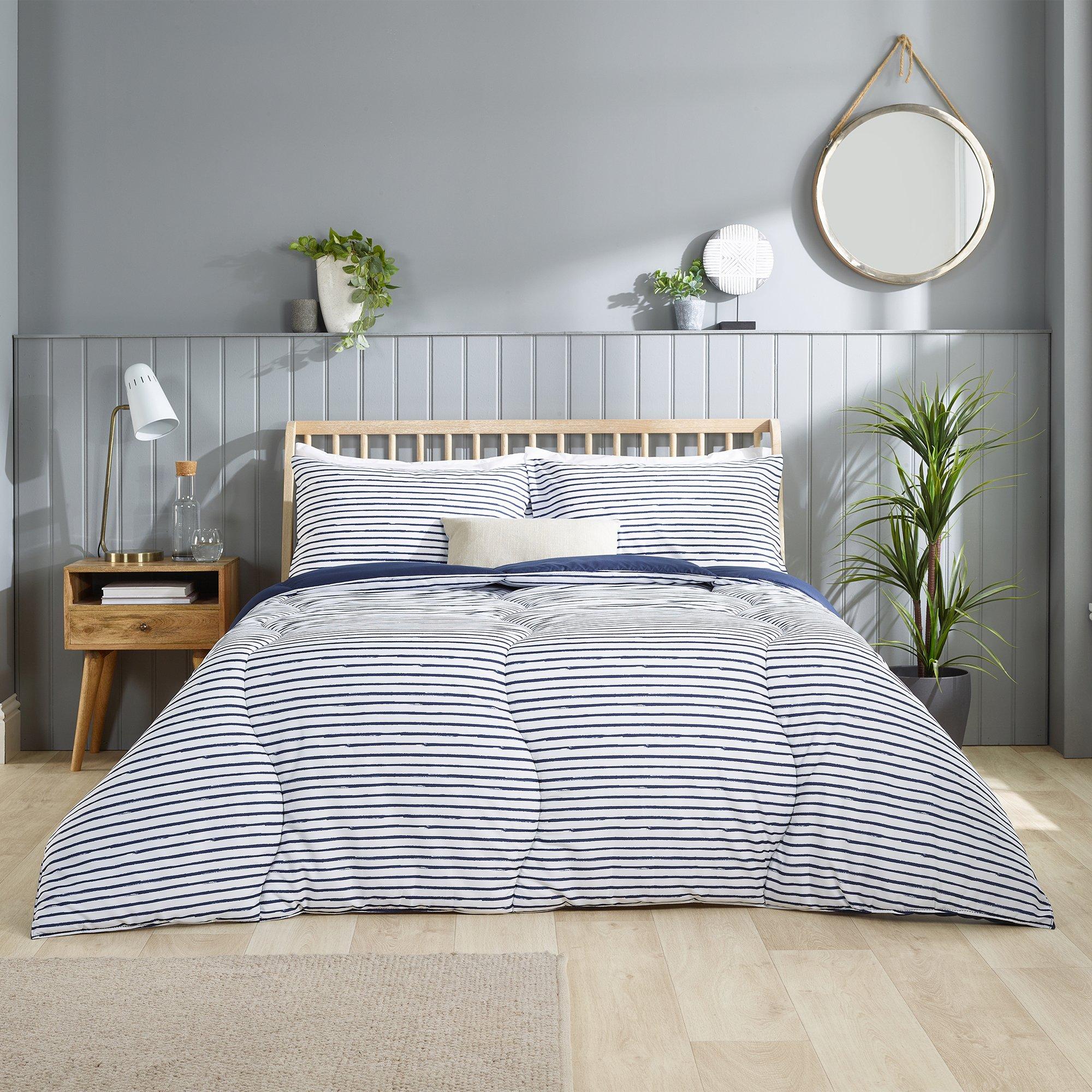 Navy Stripe - Slumberdown - Back to Uni Duvet & 2 Pillows - 1