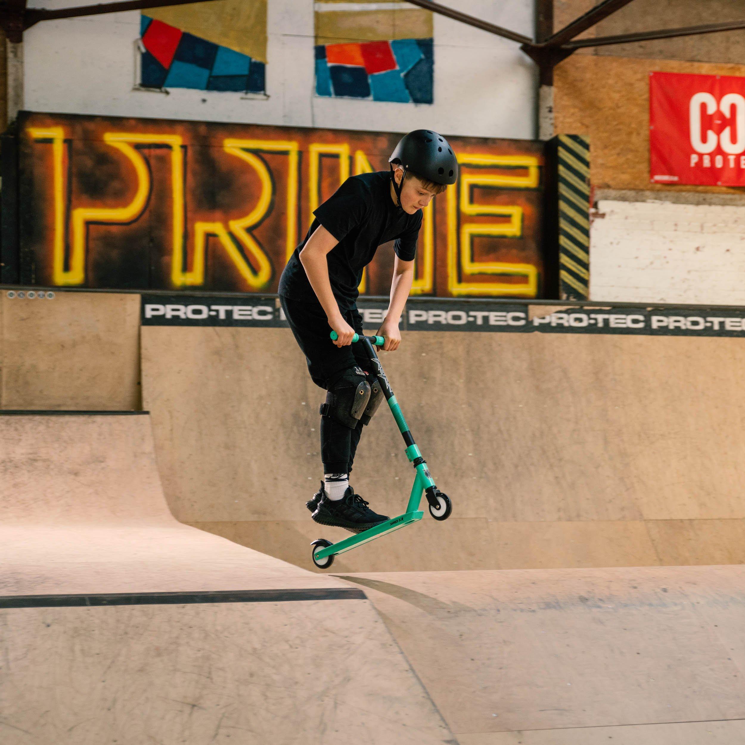 Turquoise And B - Xootz - Shred 2 Stunt Scooter - 2