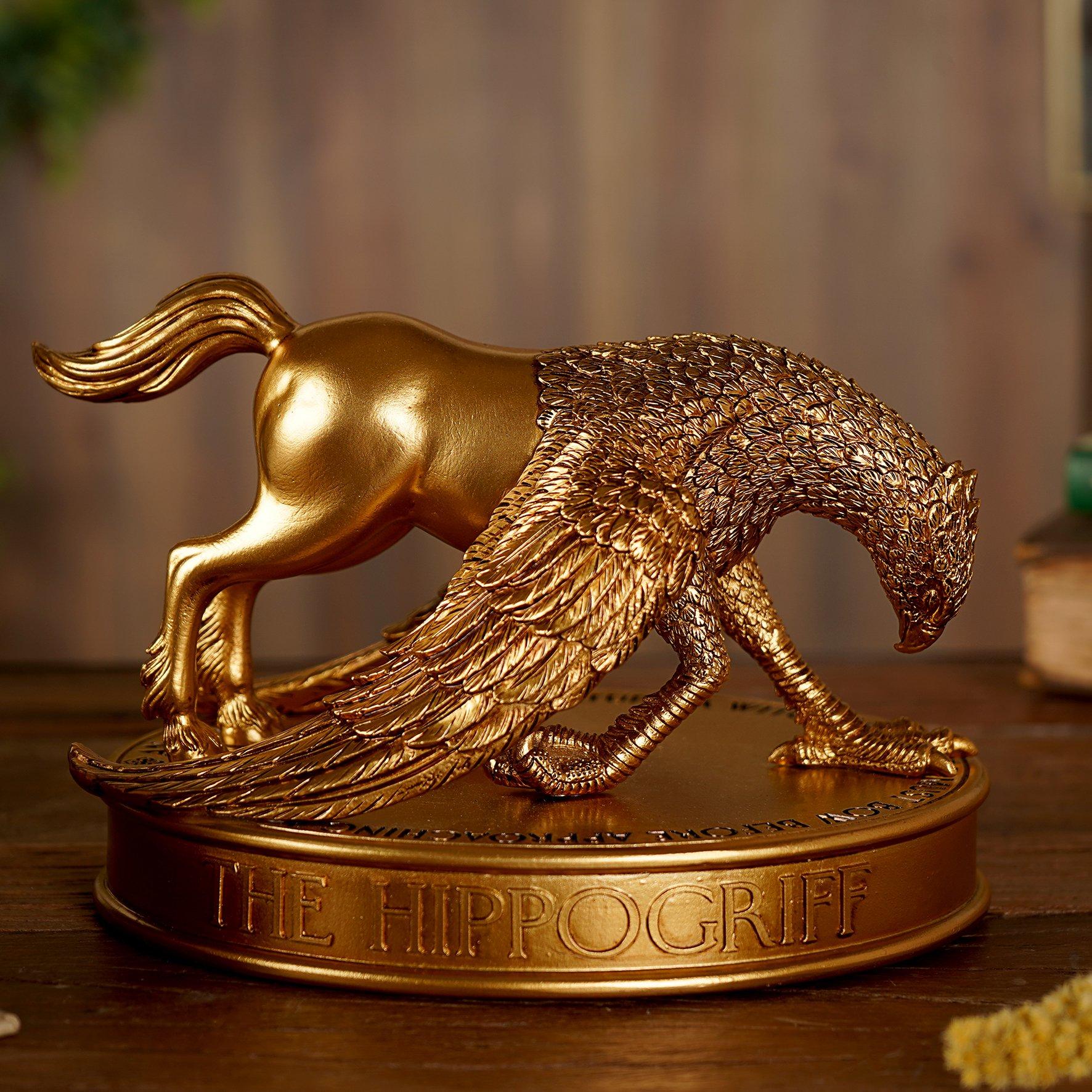 Gold - Harry Potter - Harry Potter Herbology Figurine Buckbeak - 1