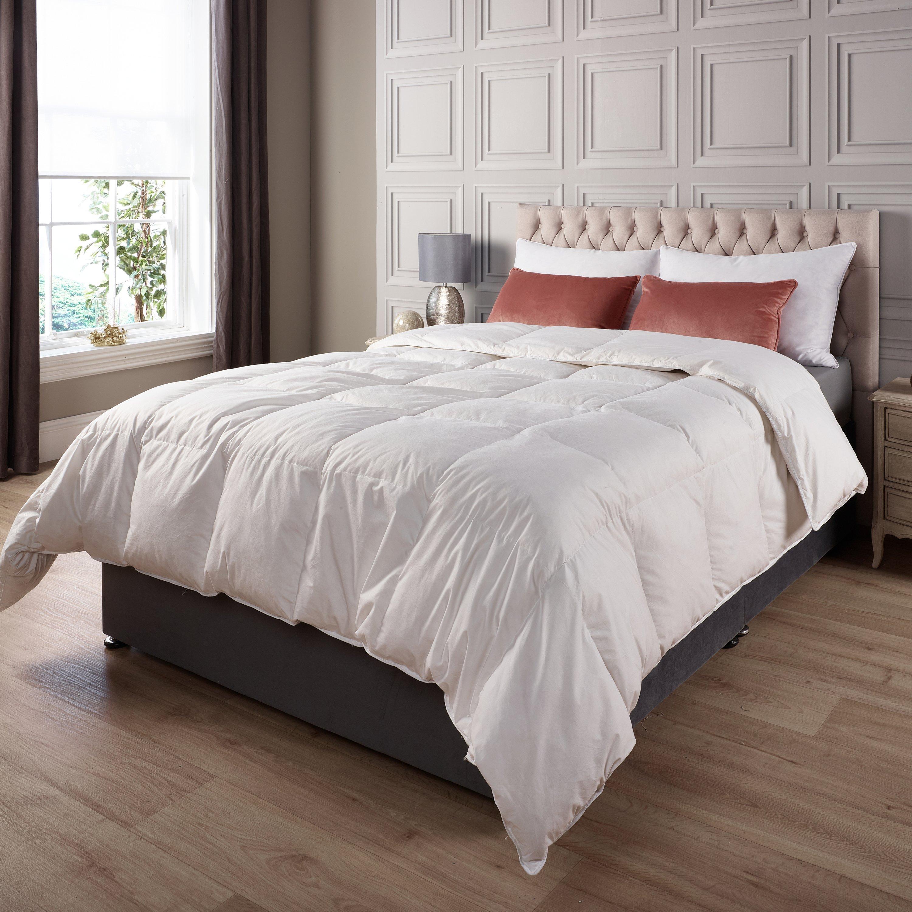 White - Downland - Luxury Cotton Duck Feather & Down 15 tog Duvet - 2